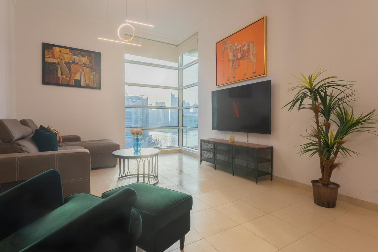 Apartamento New! Lux Spectacular Burj Khalifa View Dubái