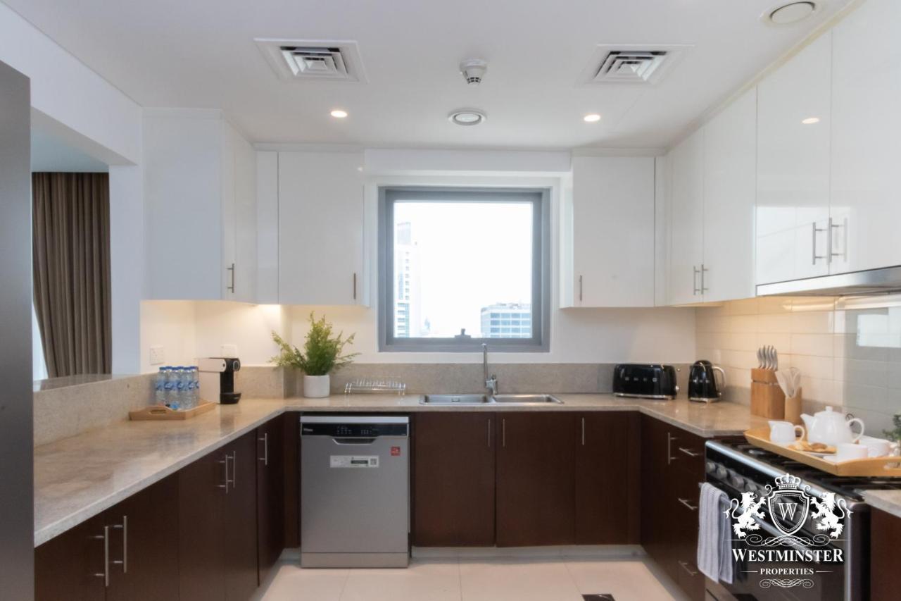 Westminster Boulevard Crescent Apartment Dubai