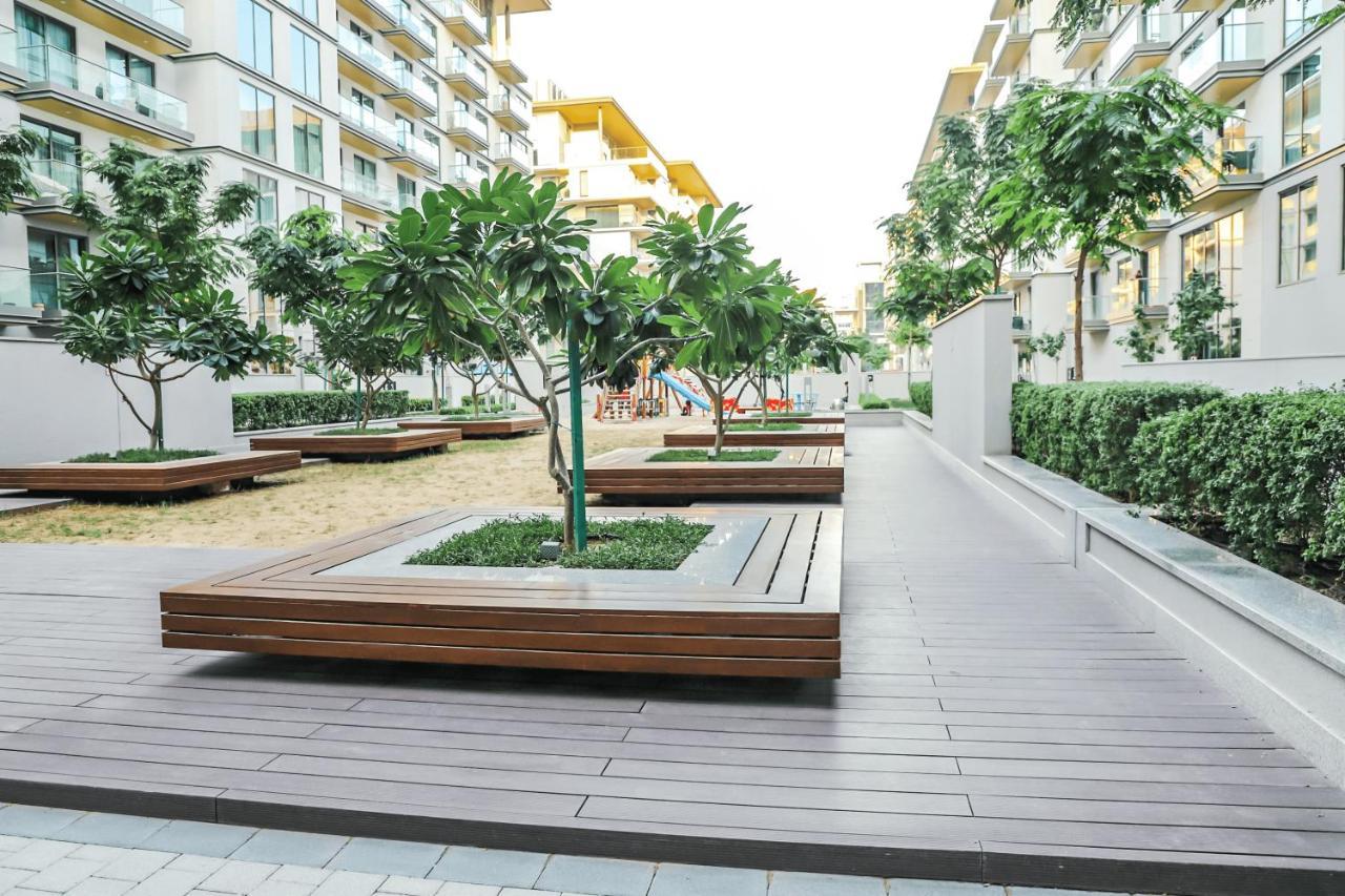 Rumah liburan By Latinem Luxury 1br Holiday Cv A2605 Near To Burj Khalifa Dubai