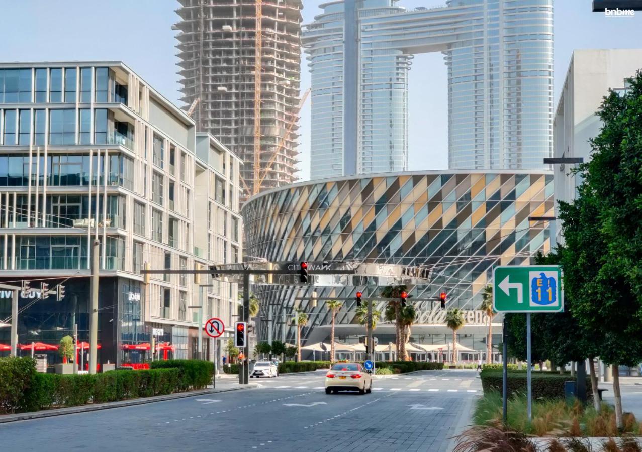 Cozy 2br In Citywalk - 7mins To Beach - Bnbmehomes - 307 Apartment Dubai