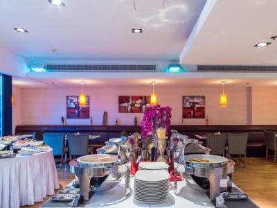 Nojoum Llc Aparthotel 4*