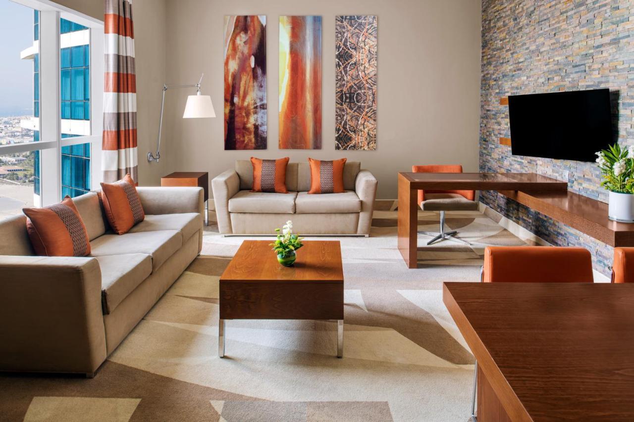 Novotel Al Barsha Dubái