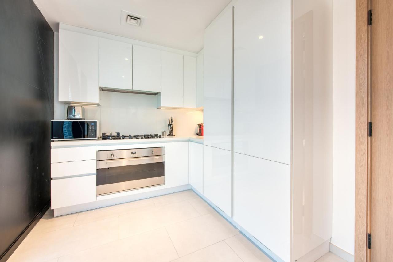 Maison Privee - Luxury, Spacious, Modern Near Burj Khalifa And Canal Dubai