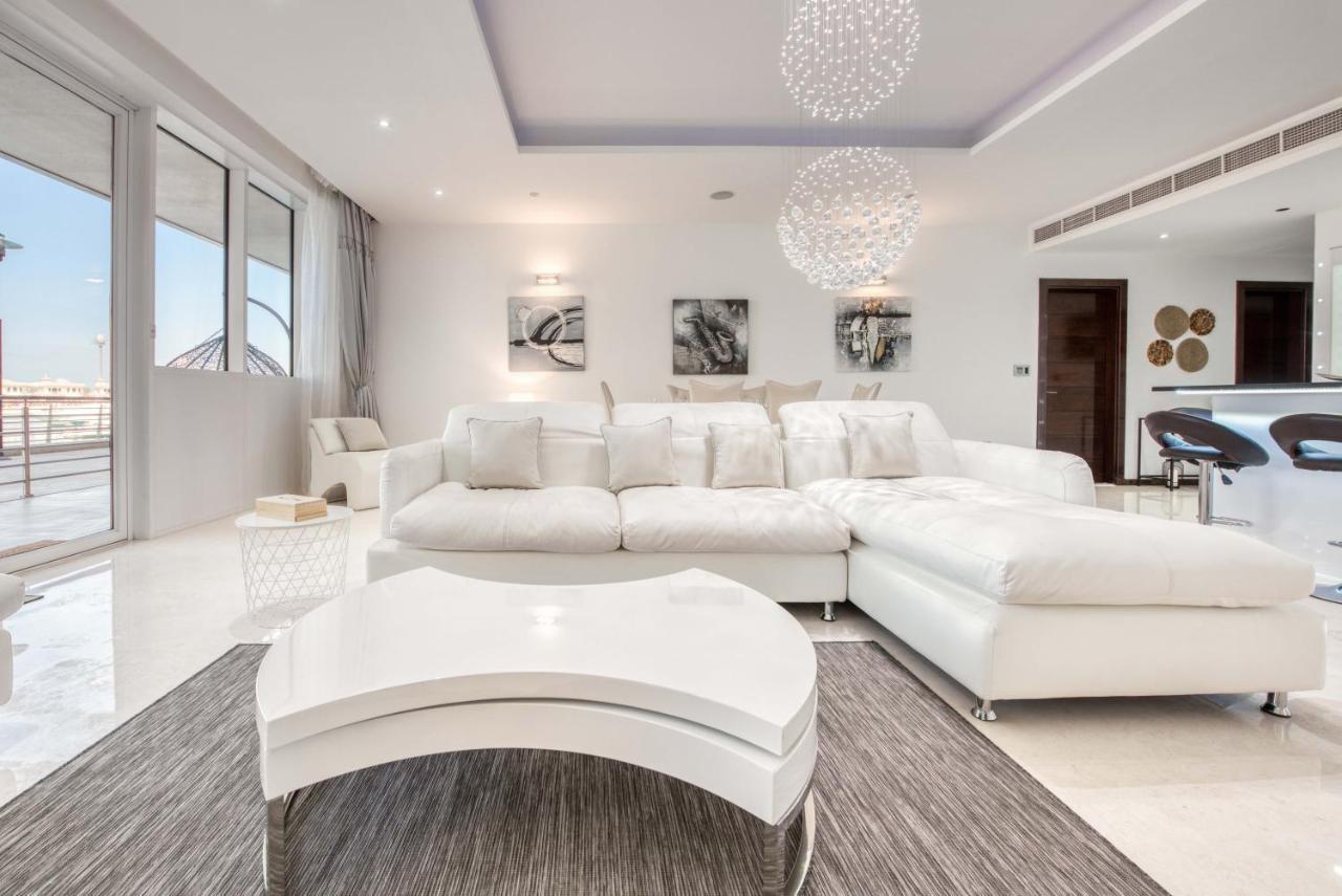 Maison Privee - Spacious Apt On Palm Jumeirah W Sea Views And Premium Facilities Access Apartment Dubai