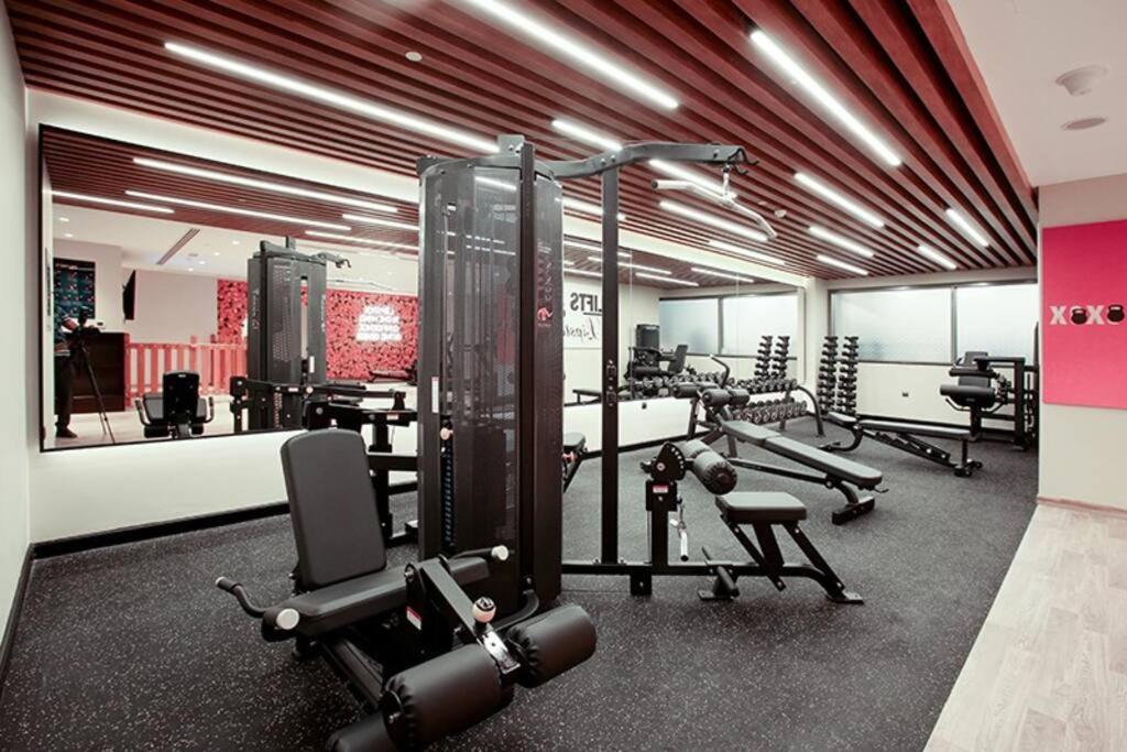 Amazing Studio In Downtown With Burj Khalifa View * Dubái