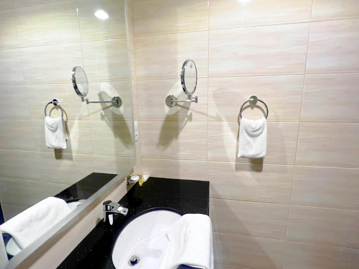 Apartament Lovely One Bedroom With World Class Amenities Dubai