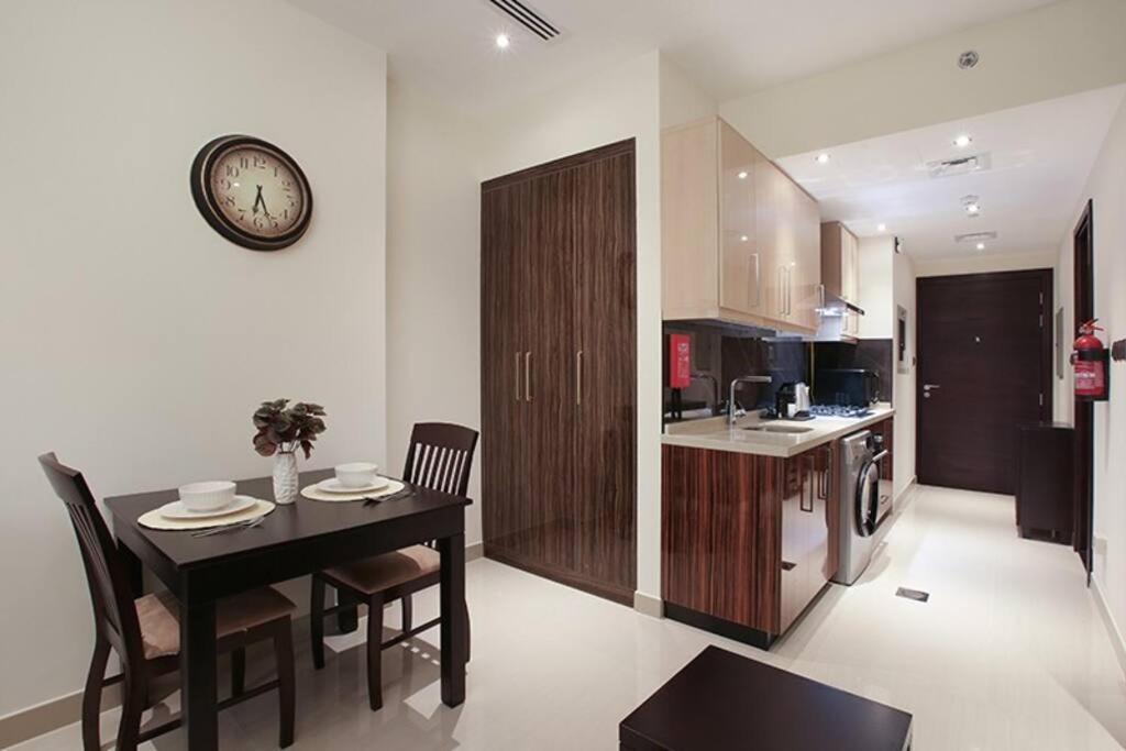 Amazing Studio In Downtown With Burj Khalifa View Apartamento Dubái