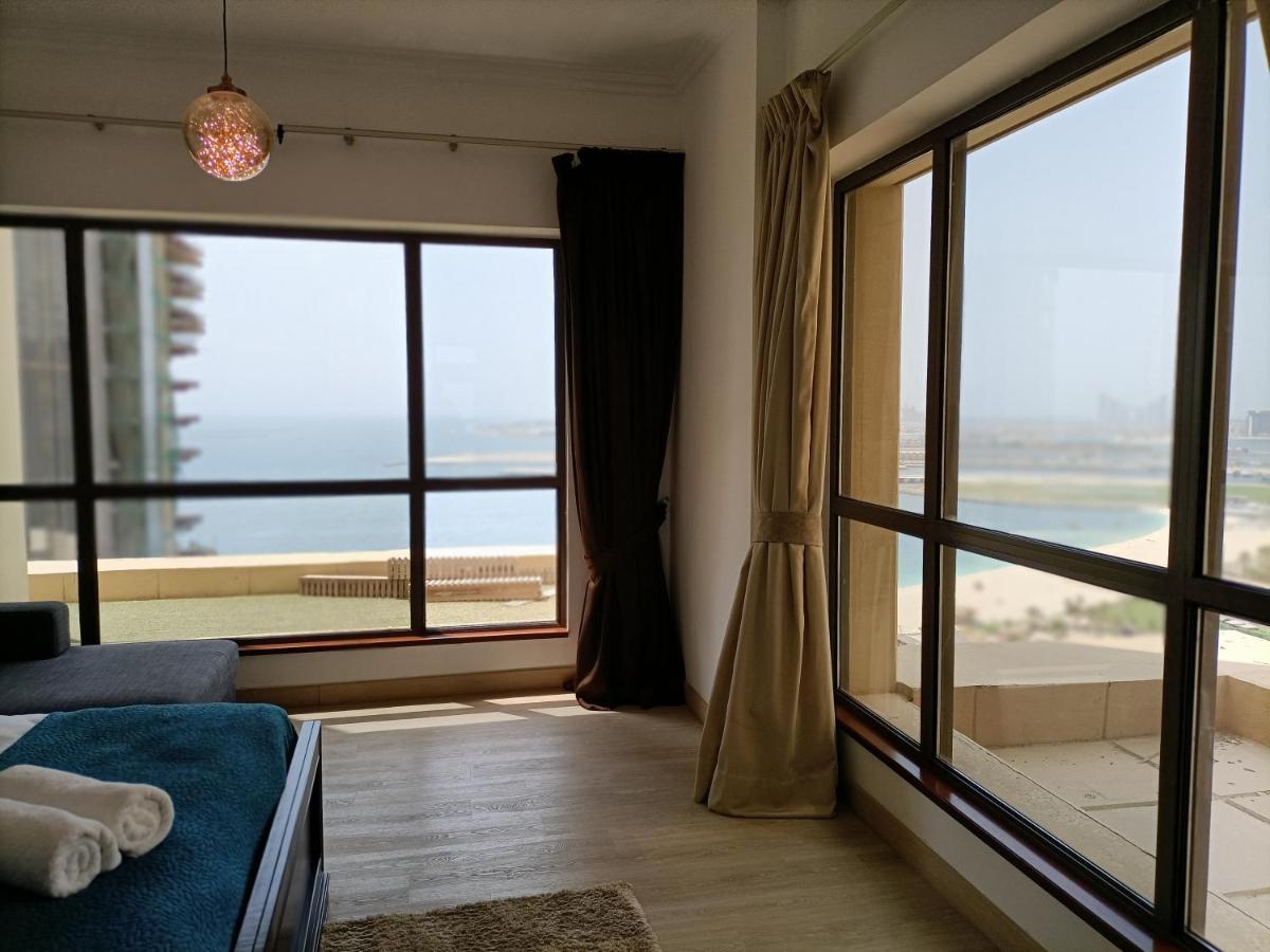 Luxury Jumeirah Sea View * Dubai
