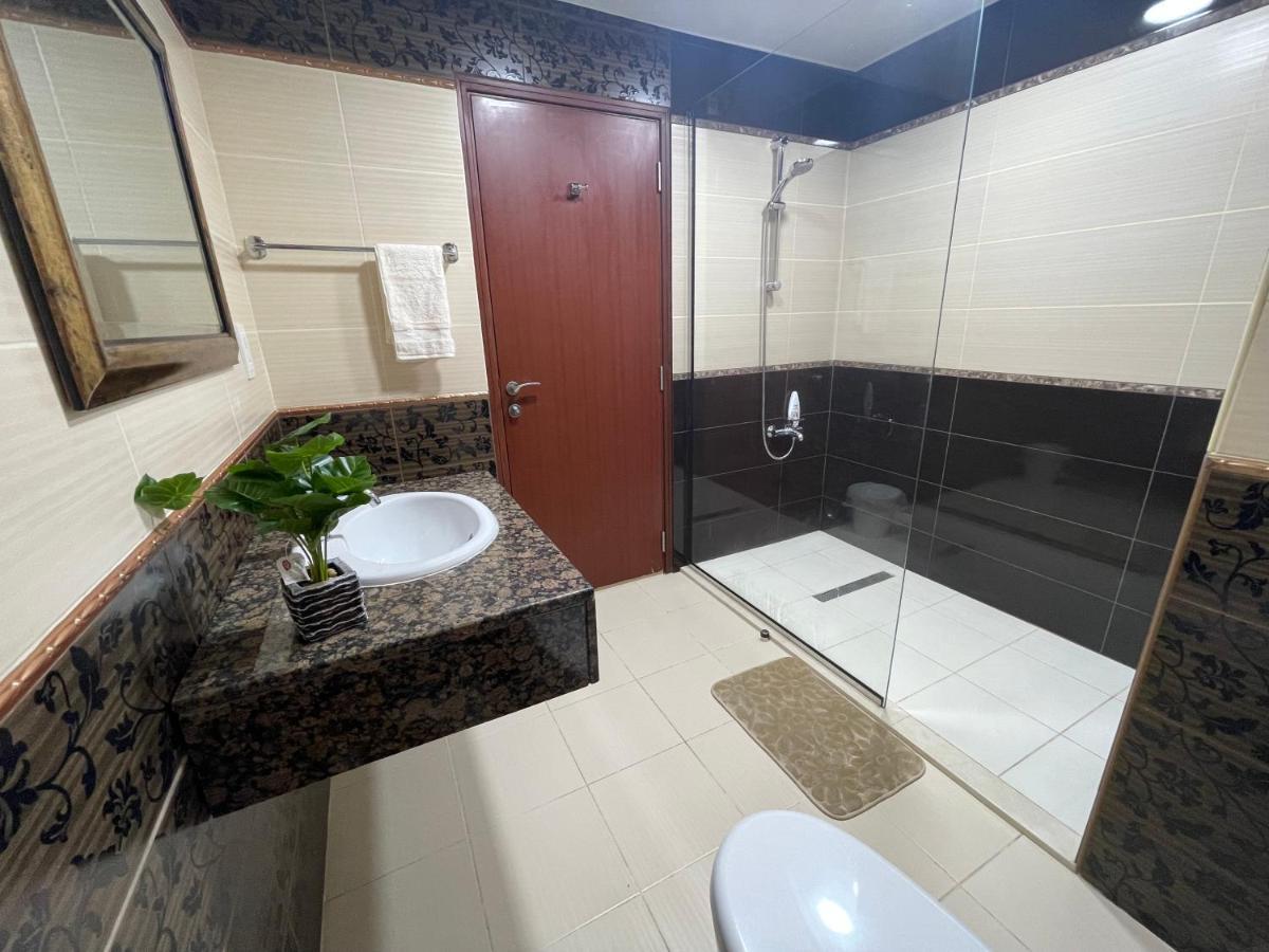 Luxury Jumeirah Sea View * Dubai