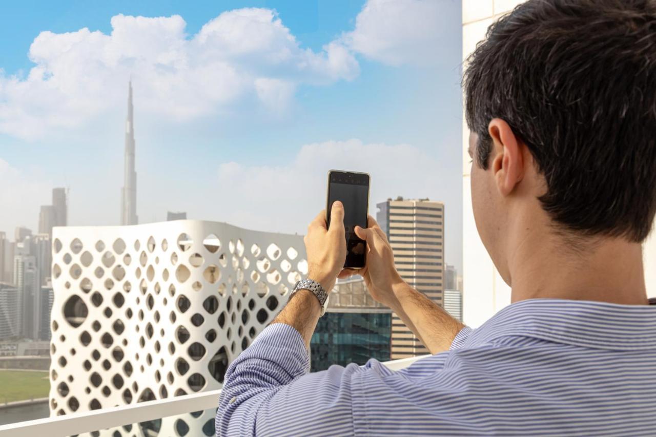Unlock Metropolis Business Bay Dubai