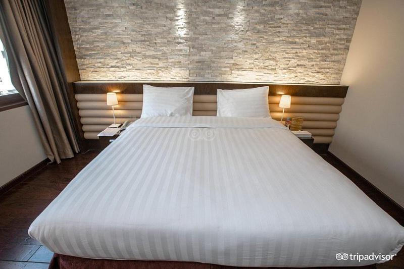 Deira Hotell