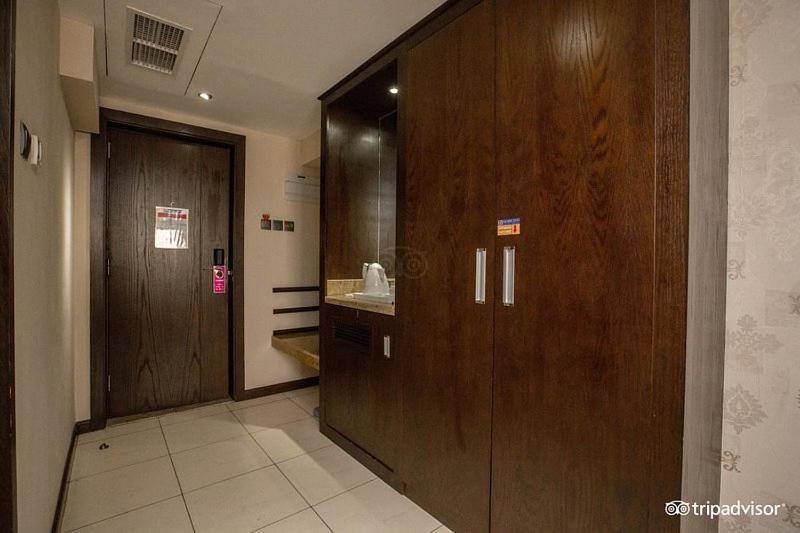 Hotell Deira 2*