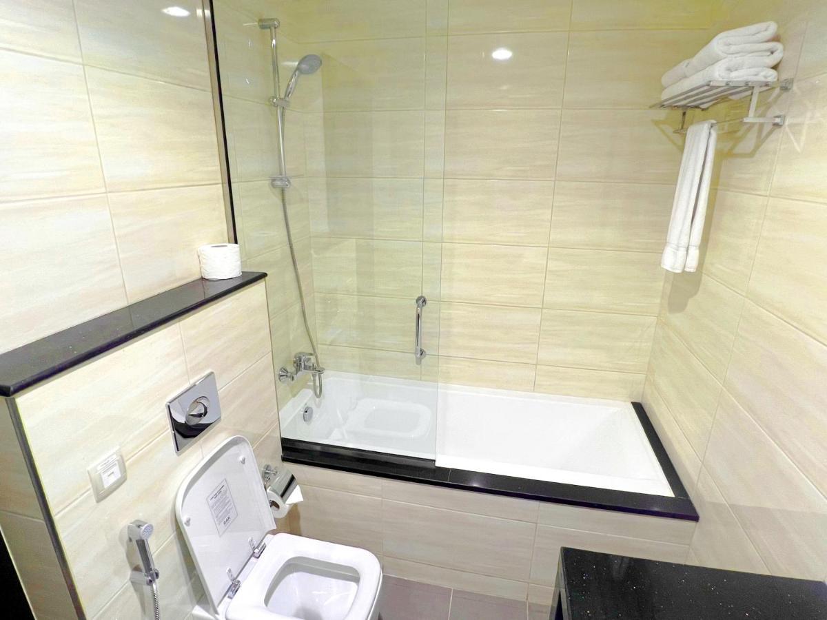 Lovely One Bedroom With World Class Amenities Apartament