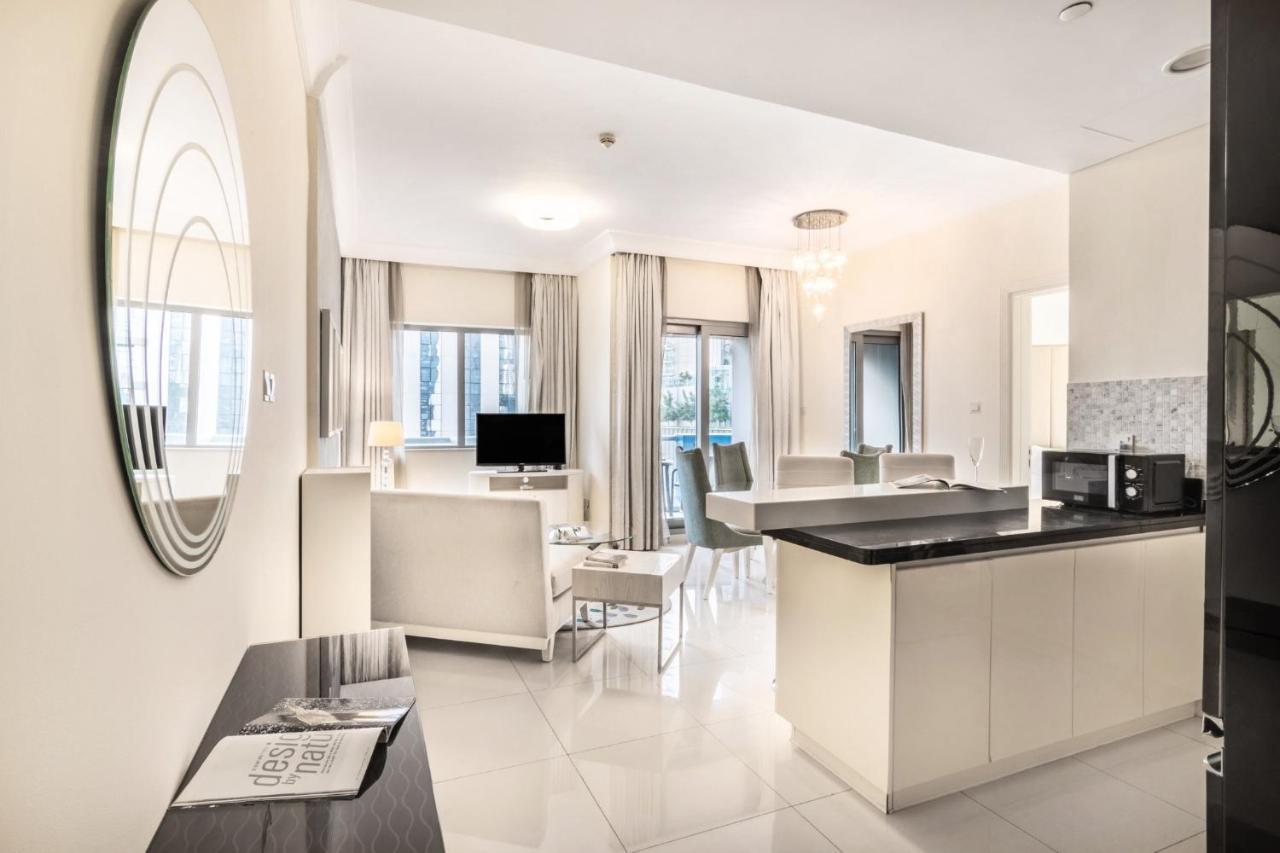 Baytik - Amazing 1 Bedroom Damac Mall Street, Downtown * Dubai