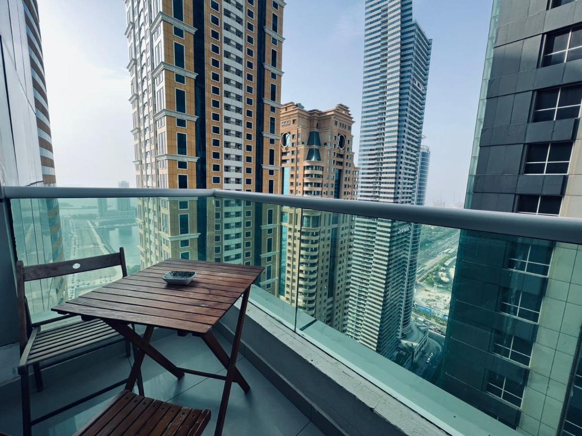 Entire Private Self Catered Marina Dubaï
