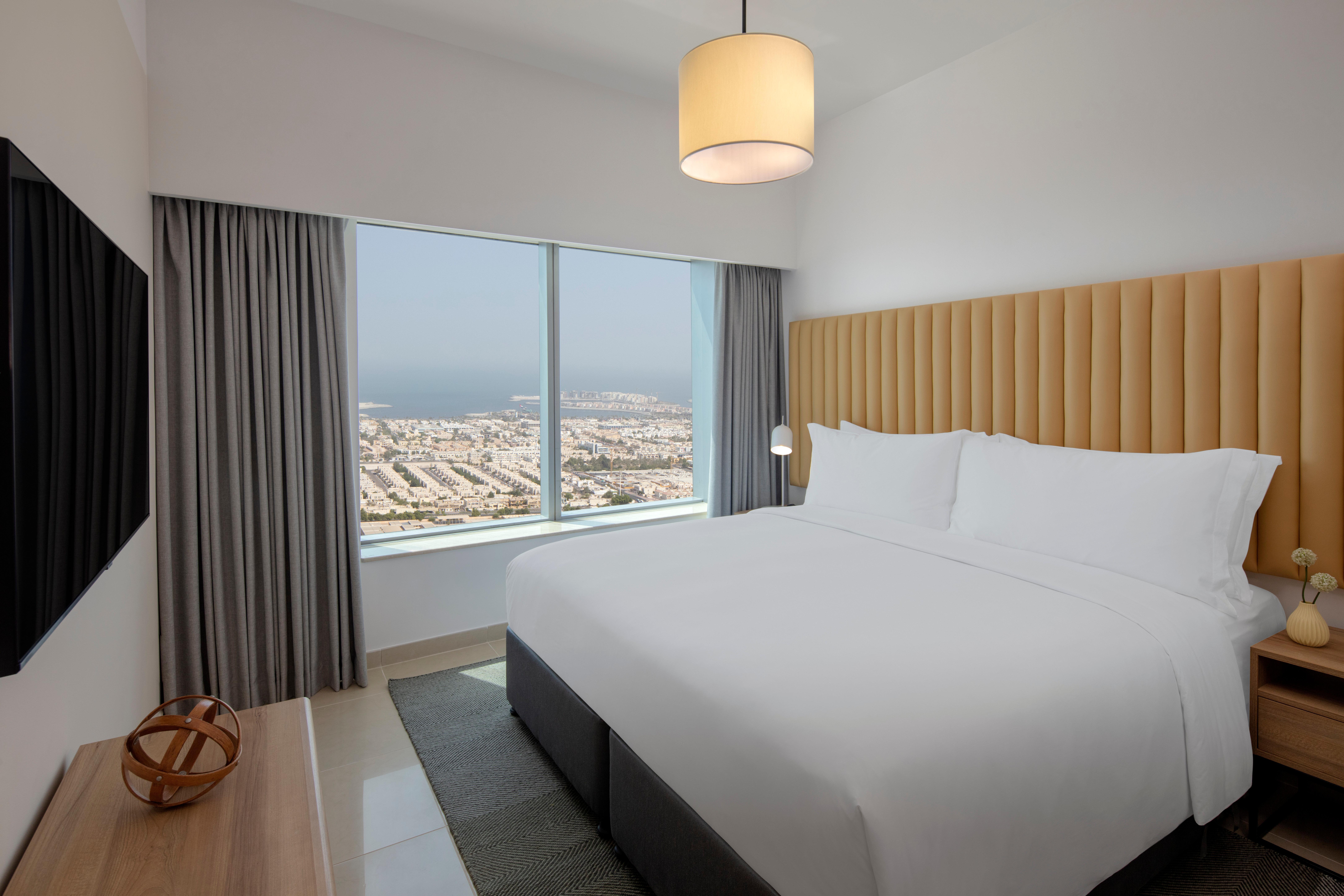 Hotel Staybridge Financial Centre By Ihg 4*