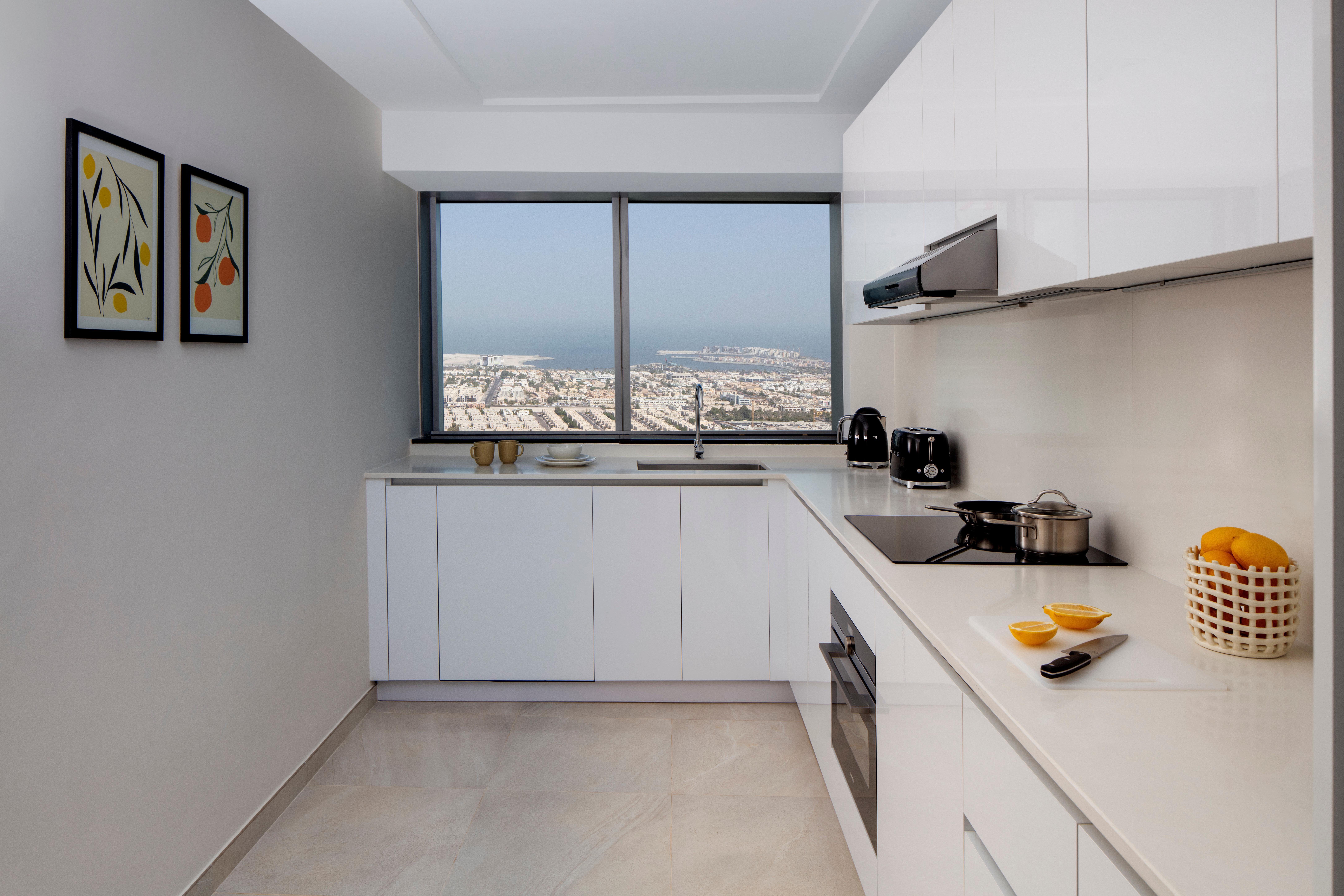 Staybridge Financial Centre By Ihg 4* Dubái