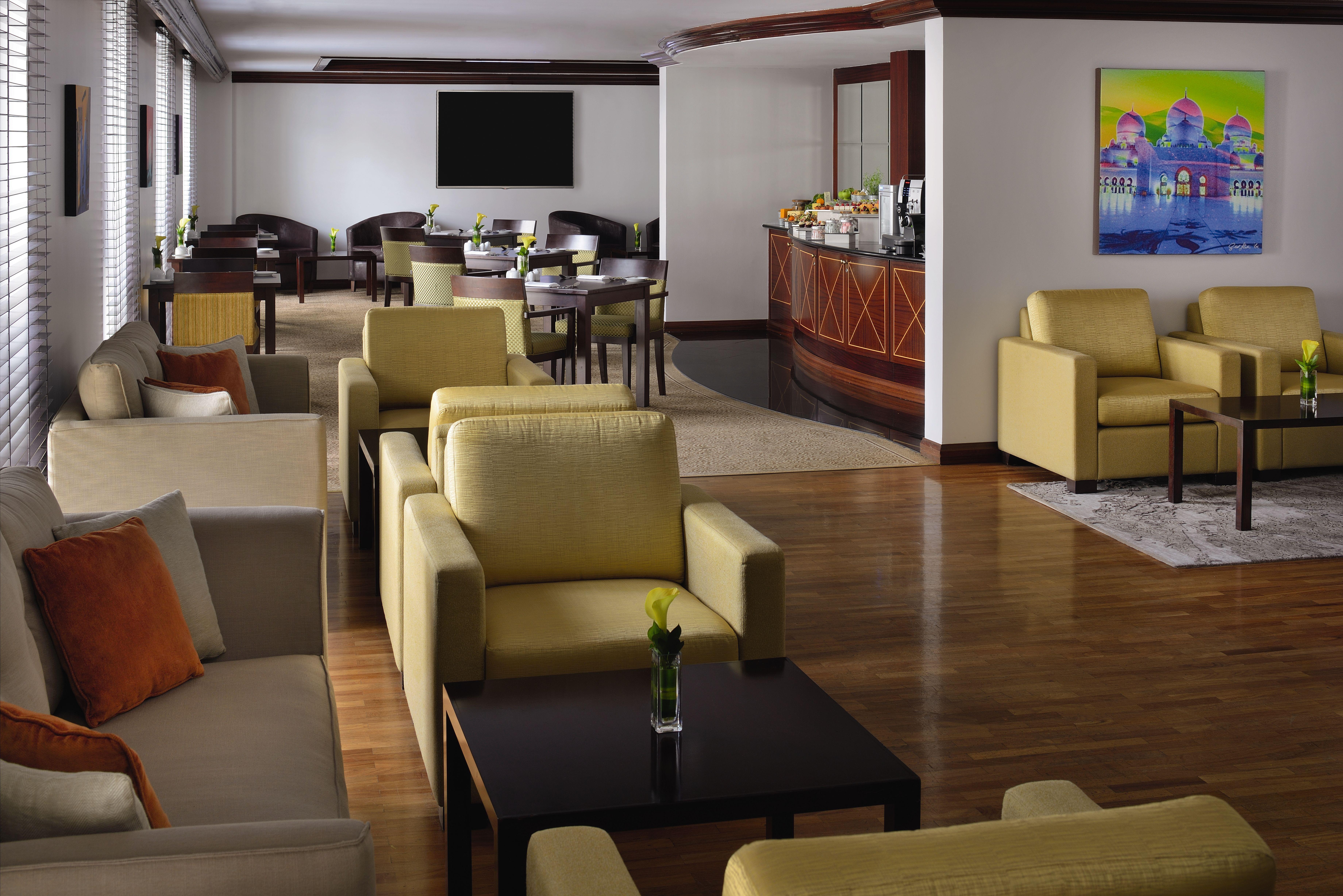Mövenpick Hotel&apartments Hotel 5*