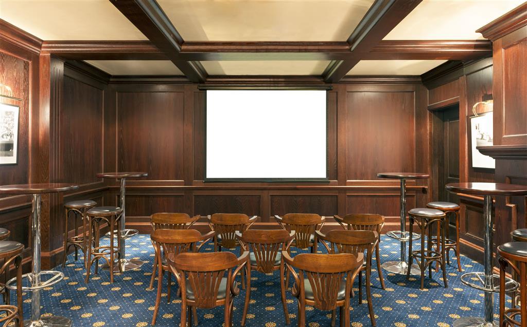 Hotel Four Points By Sheraton Bur 4*