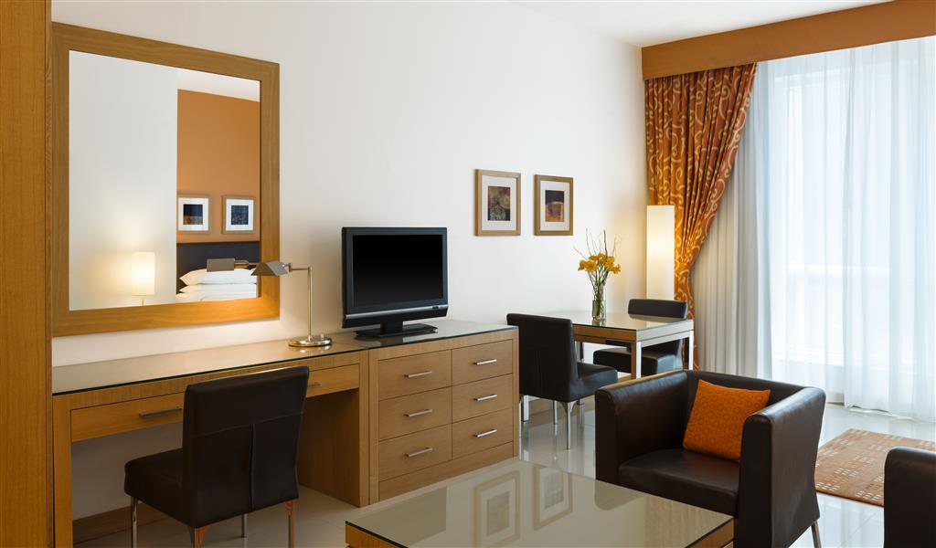 Four Points By Sheraton Bur Hotel