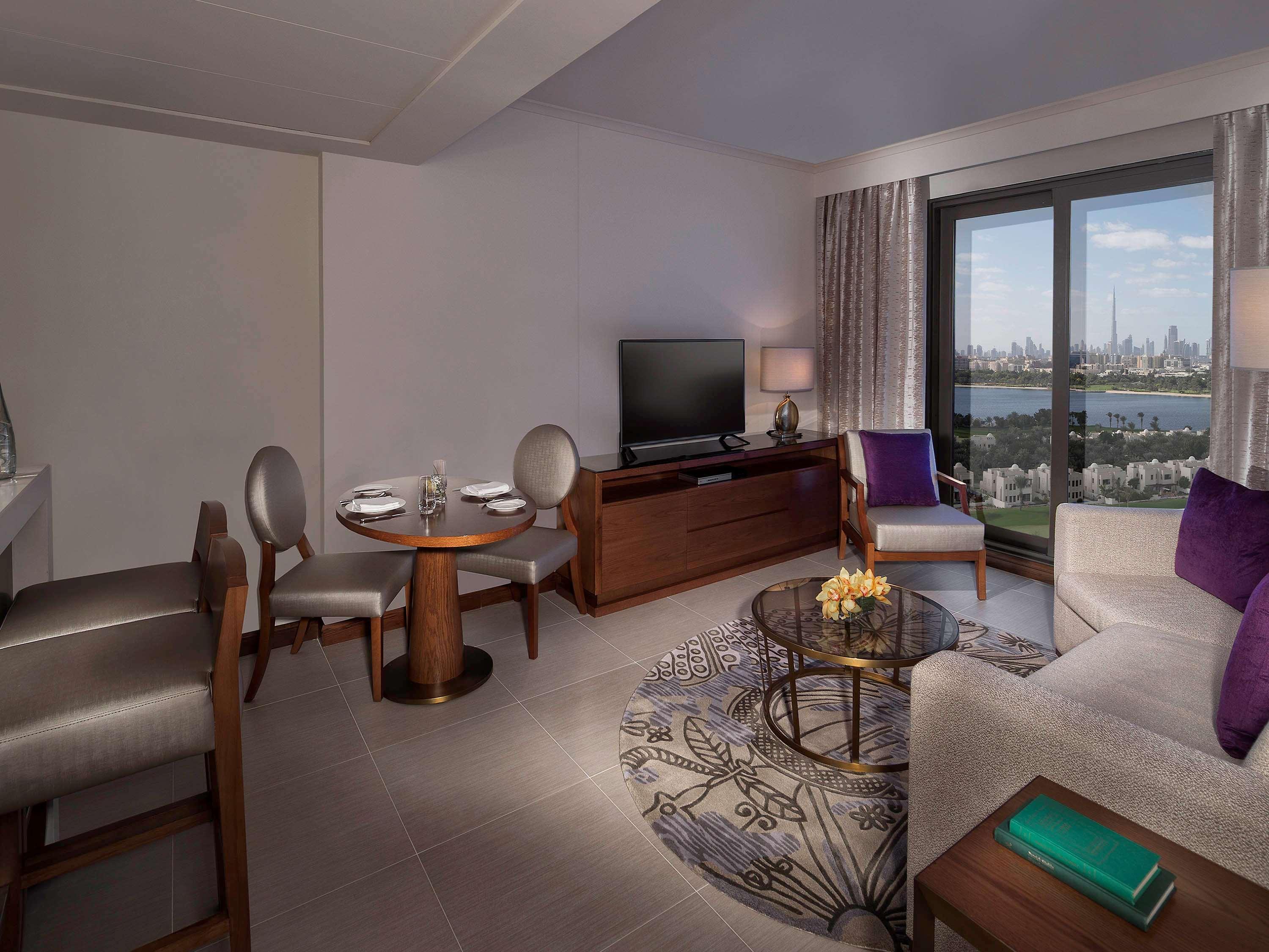 Pullman Creek Centre Residences Apartahotel 5*