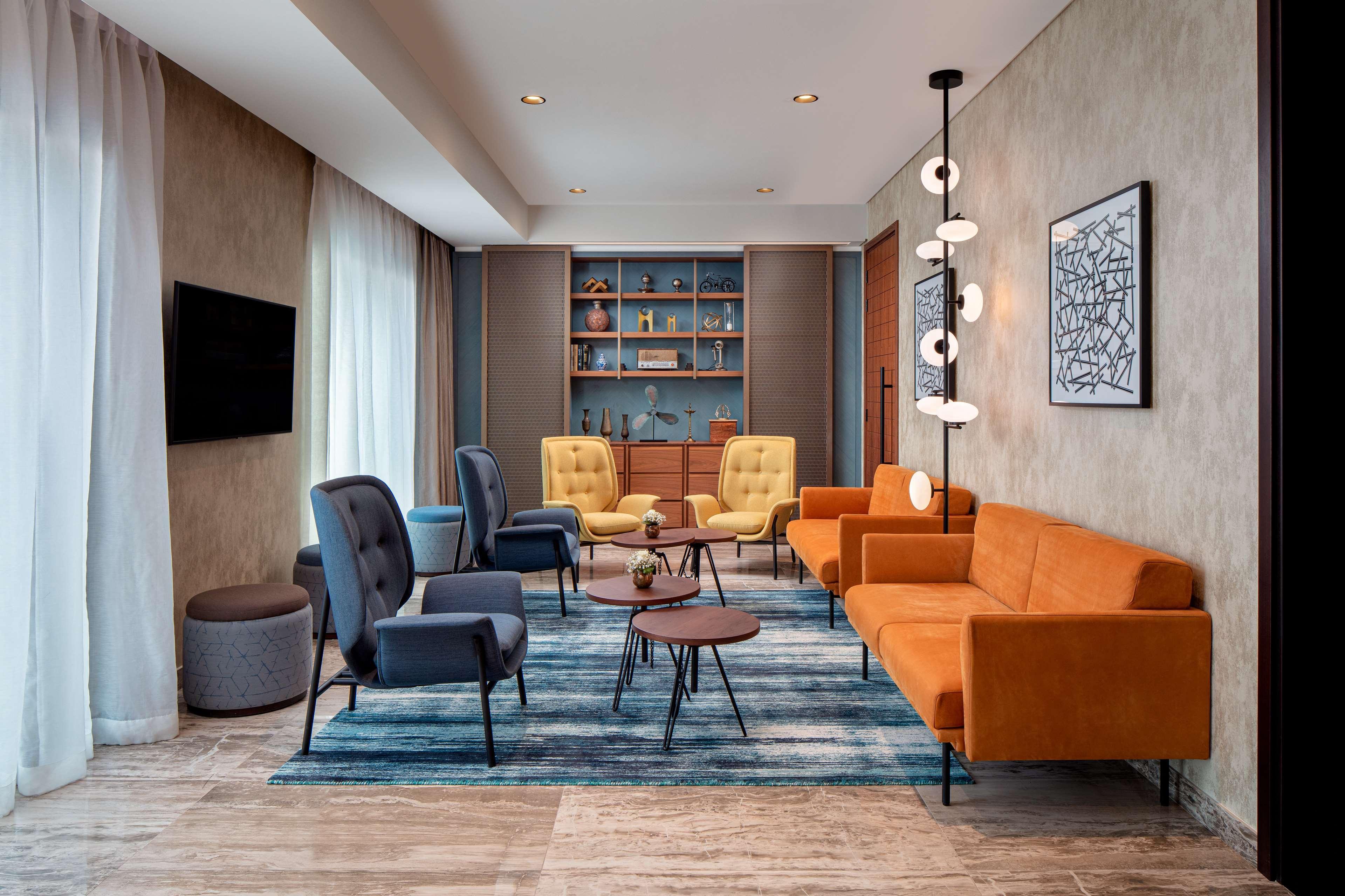 Doubletree By Hilton And Residences - Al Barsha 4* Dubai