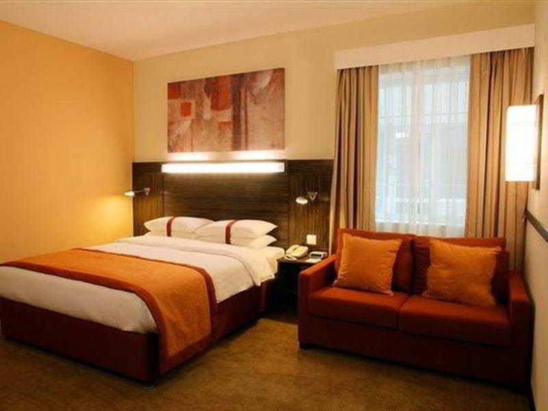 Hotel Express Safa Park By Ihg Dubaï