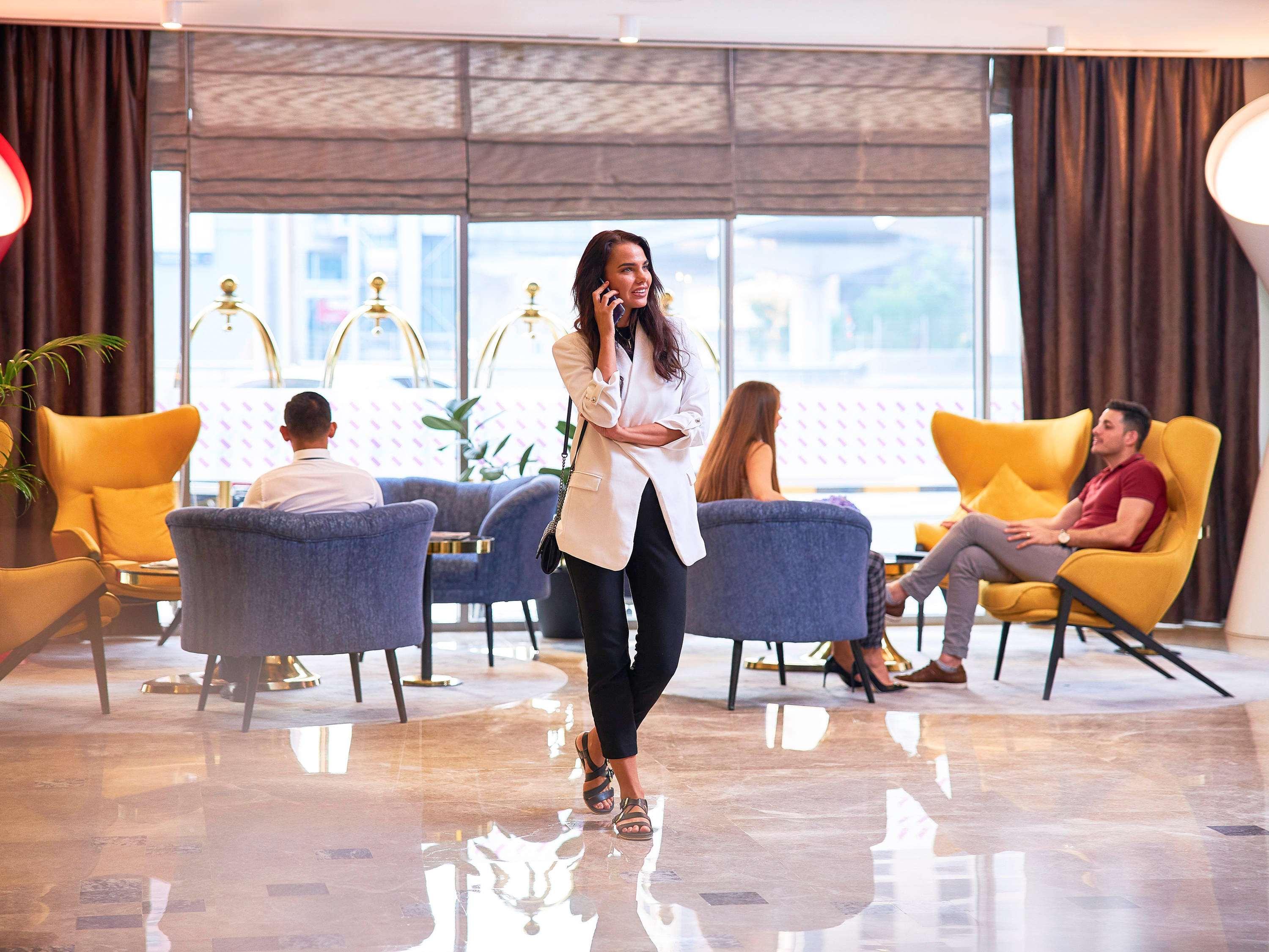 Apartahotel Mercure Barsha Heights 4*
