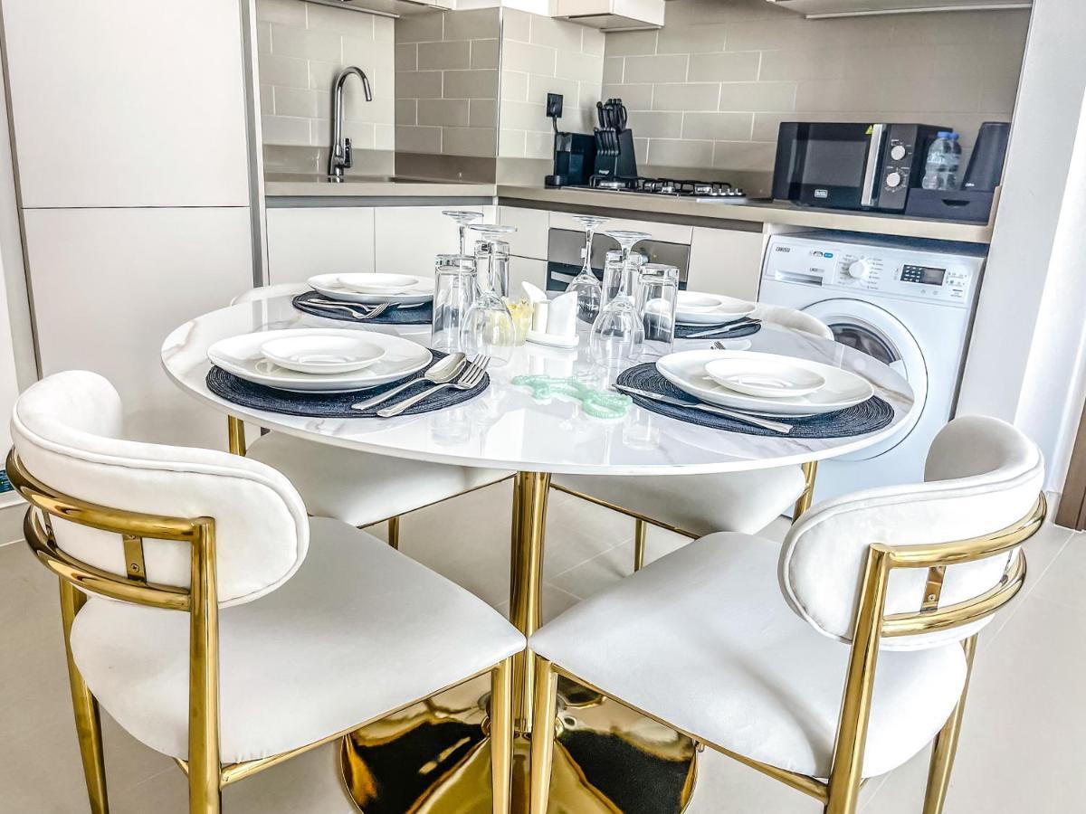 Appartement Mindblowing 2 Bedroom With Close View Of Burj Khalifa