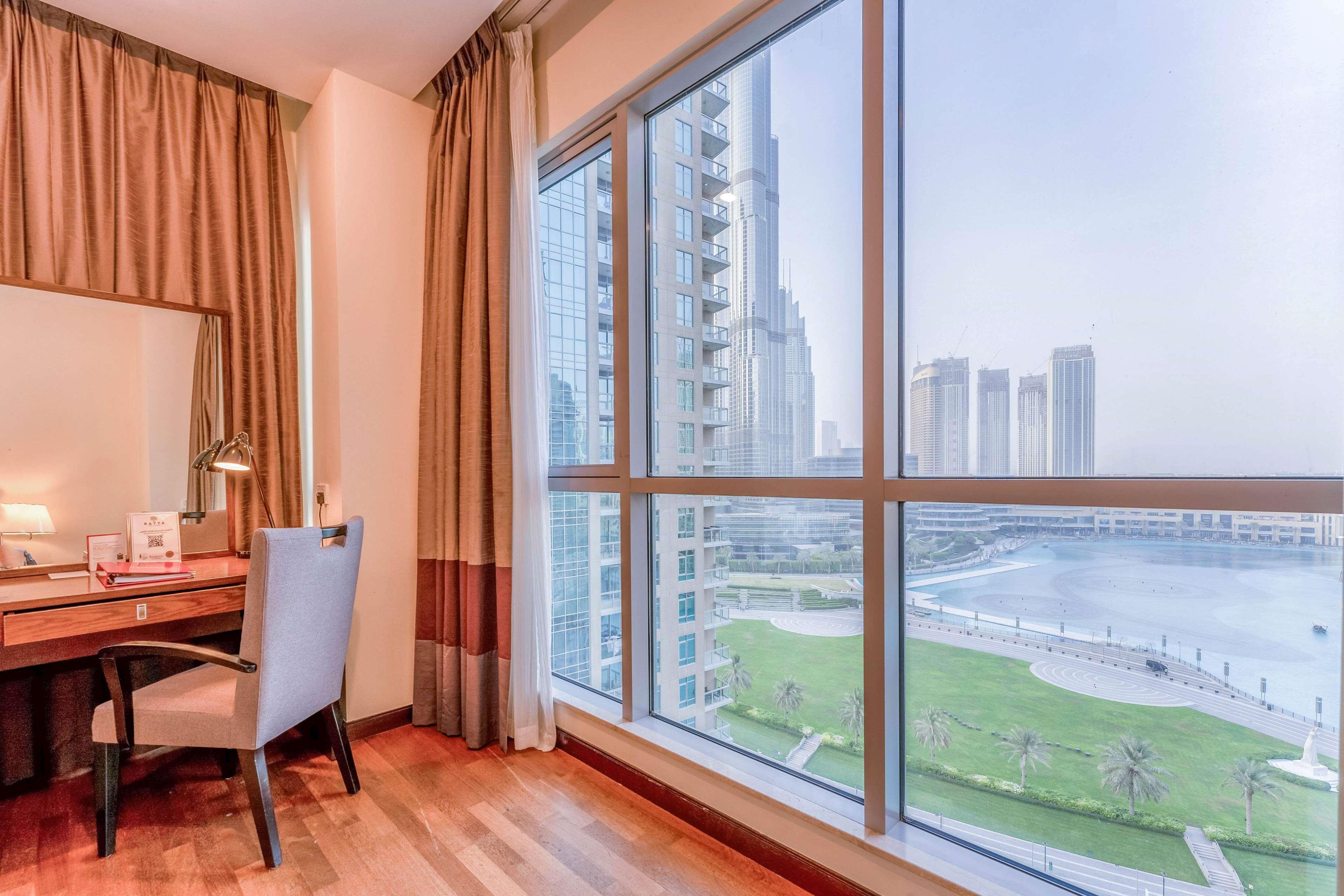 Ramada By Wyndham Downtown Apartahotel
