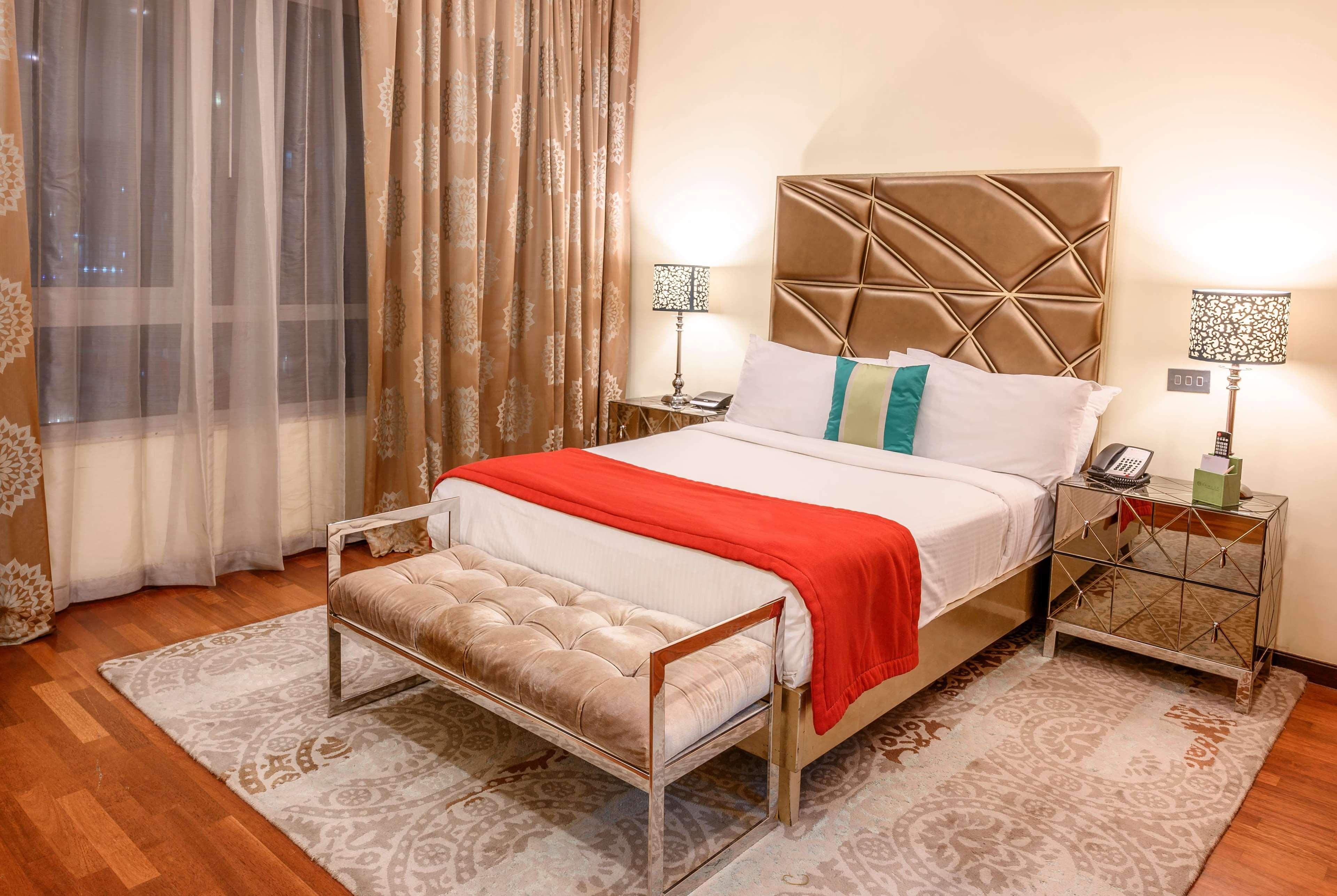 Ramada By Wyndham Downtown Dubái
