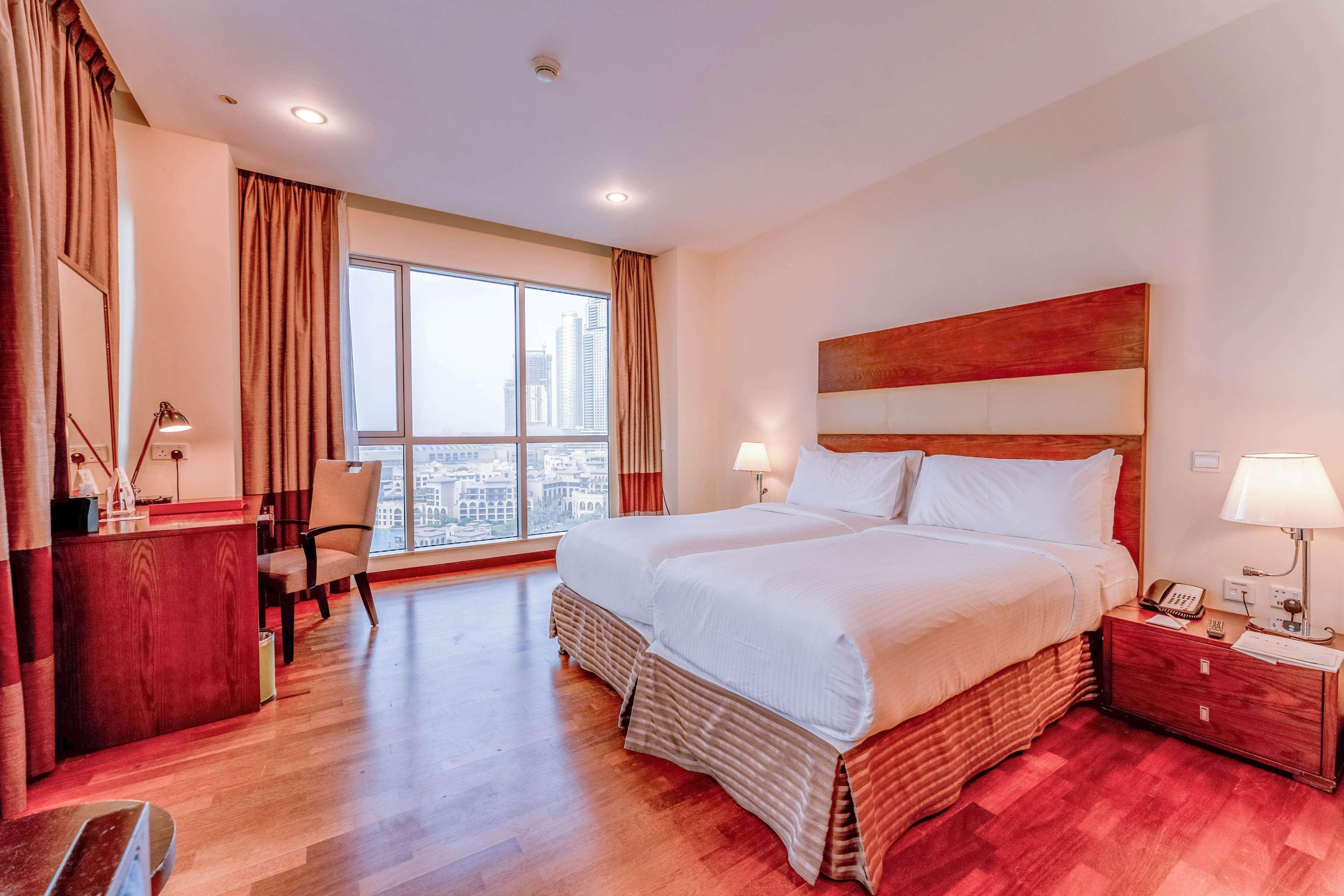 Ramada By Wyndham Downtown Apartahotel Dubái