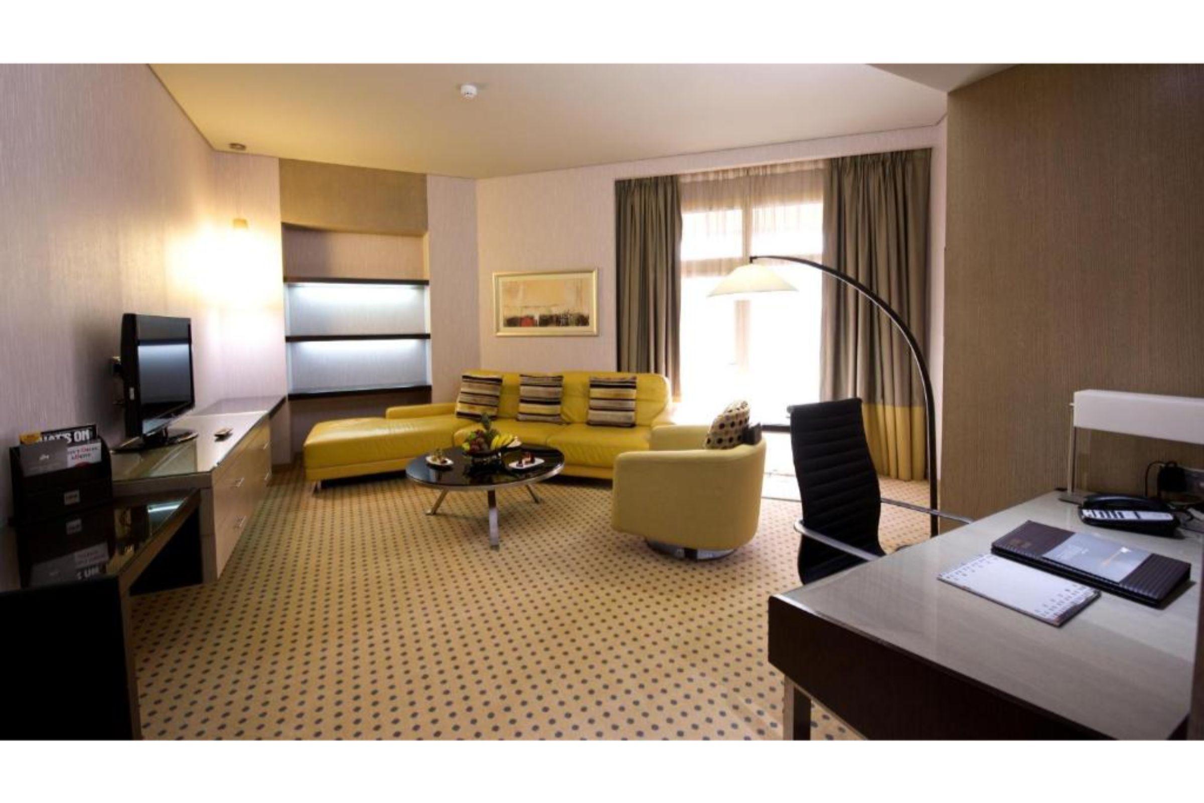 Time Grand Plaza Hotel, Airport Hotell Dubai
