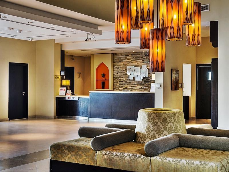 Hotel Express Dubai, Jumeirah By Ihg