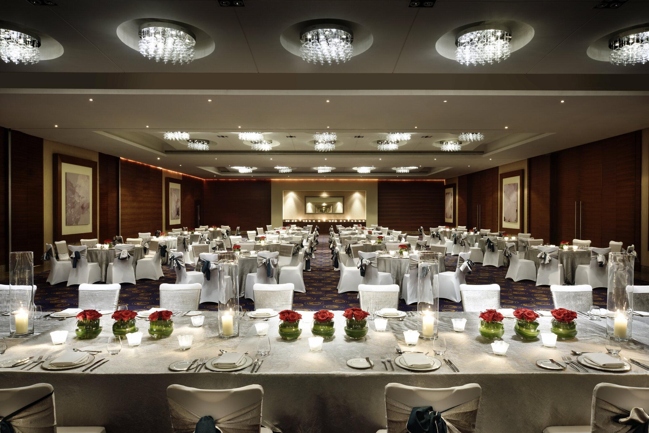 Moevenpick Jumeirah Beach 5*