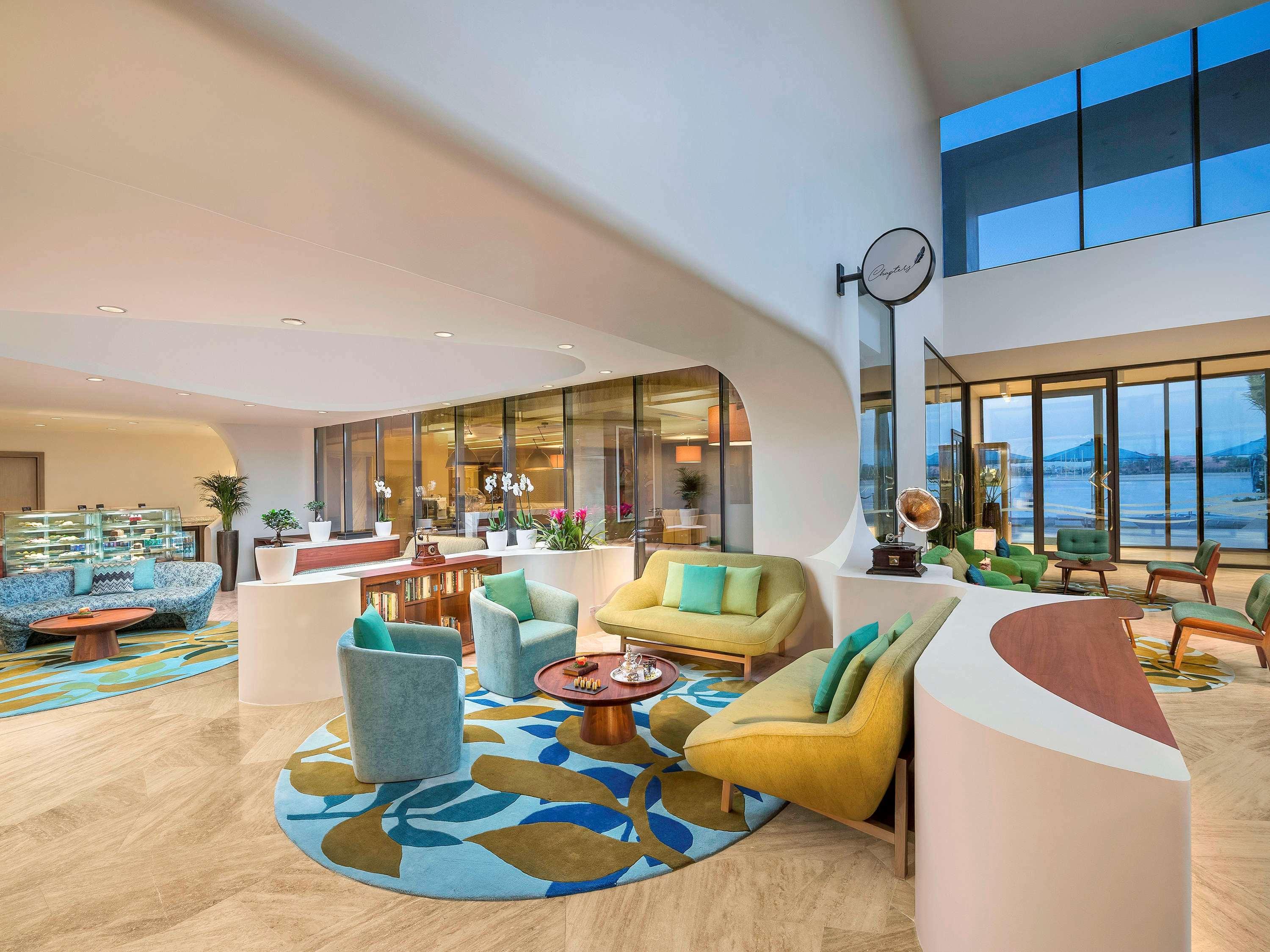 The Retreat Palm Mgallery By Sofitel Dubai