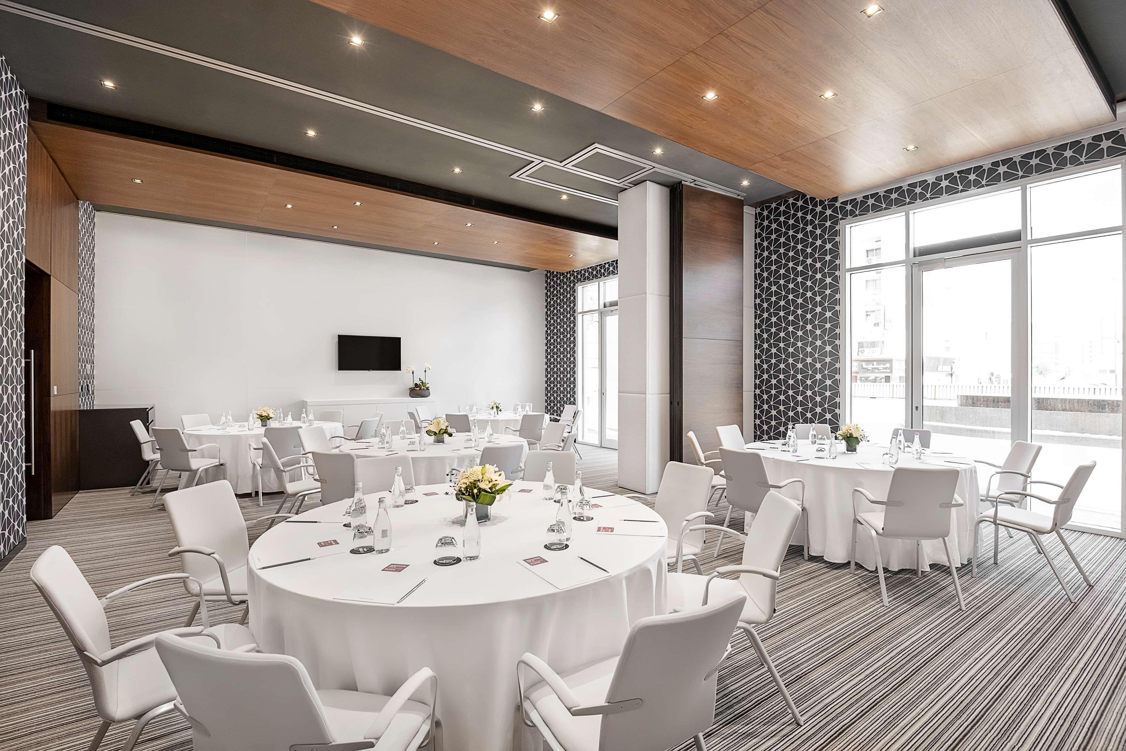 Hotel Hyatt Place Wasl District 4*