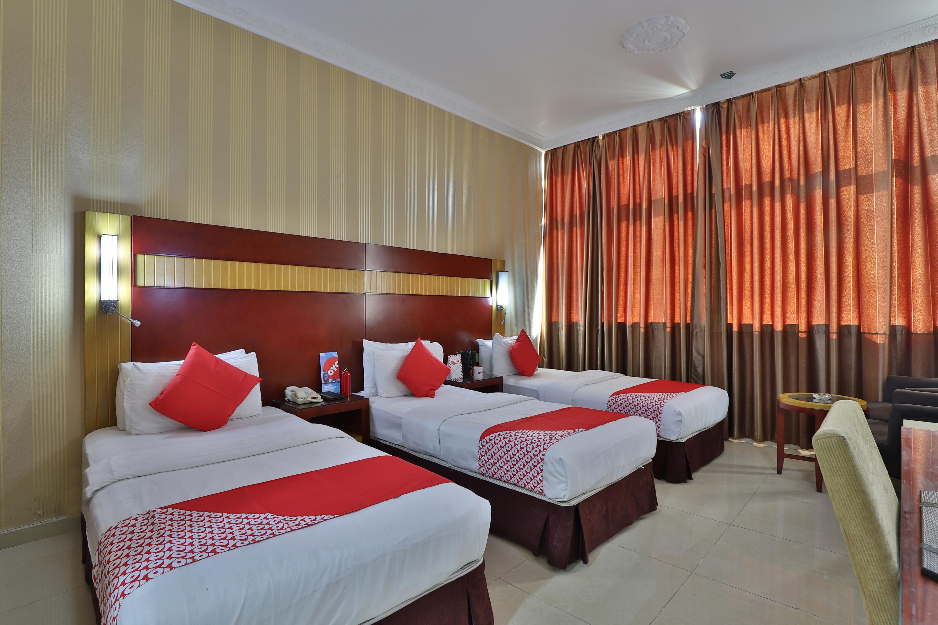 Phoenix Hotel 3*