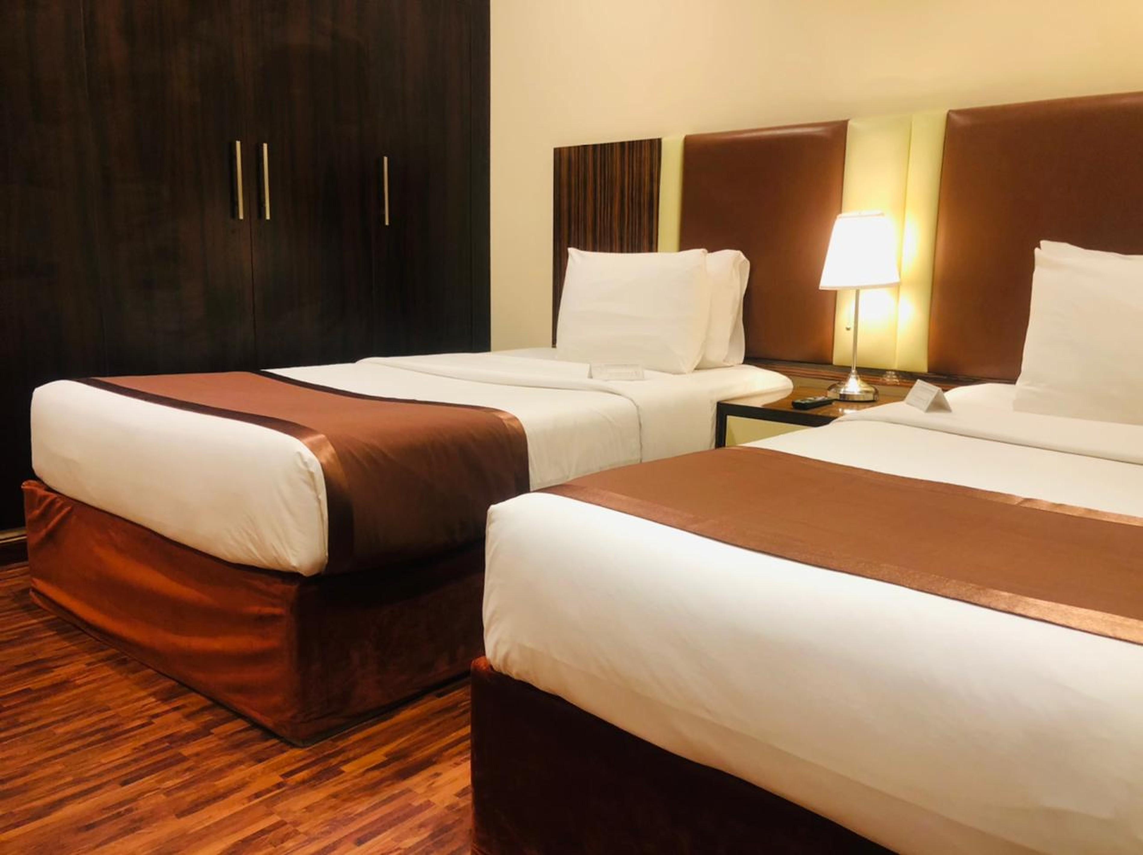 The View Al Barsha Apartamento *