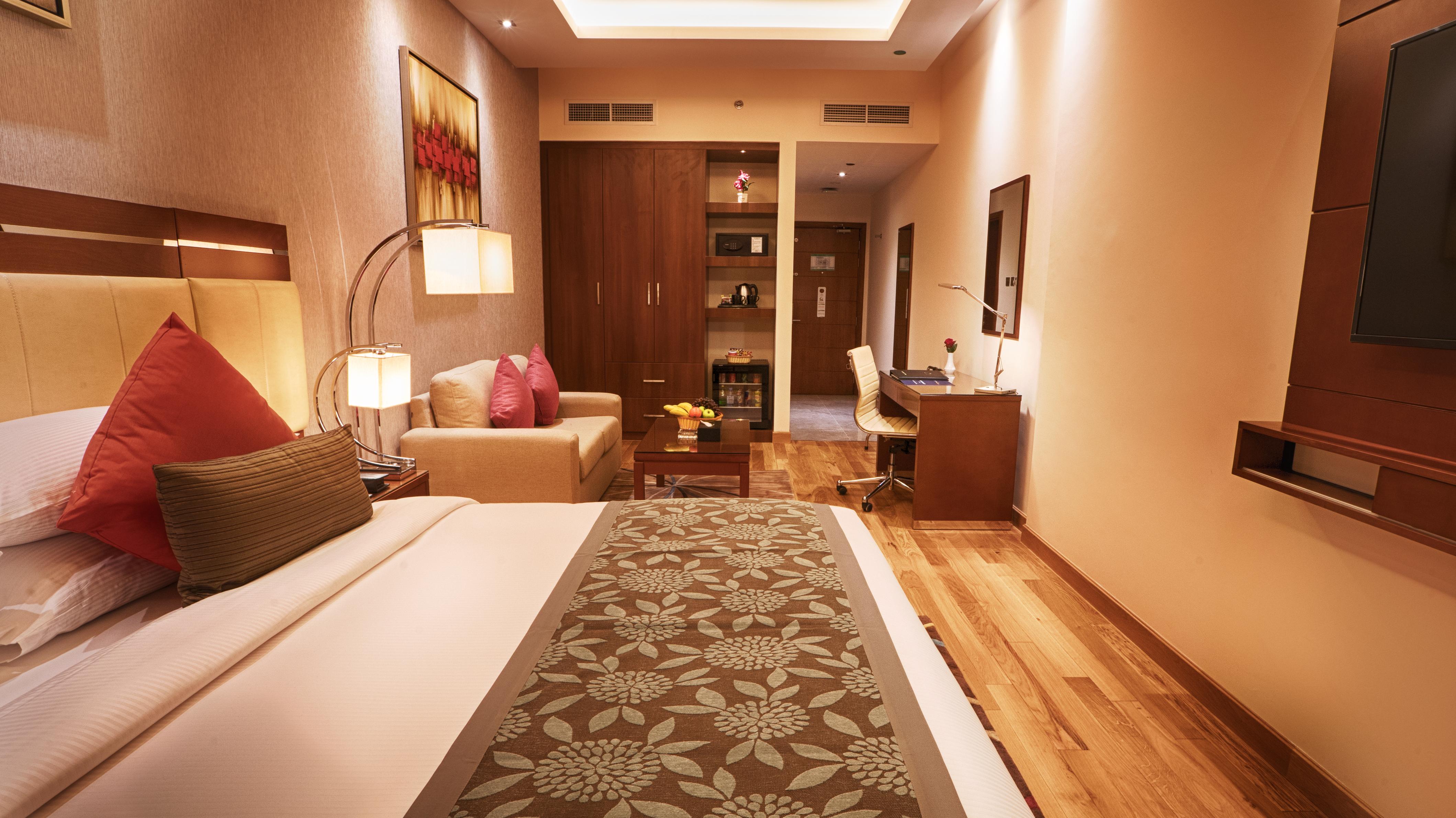 Rose Park - Al Barsha, Opposite Metro Station 4* Dubai