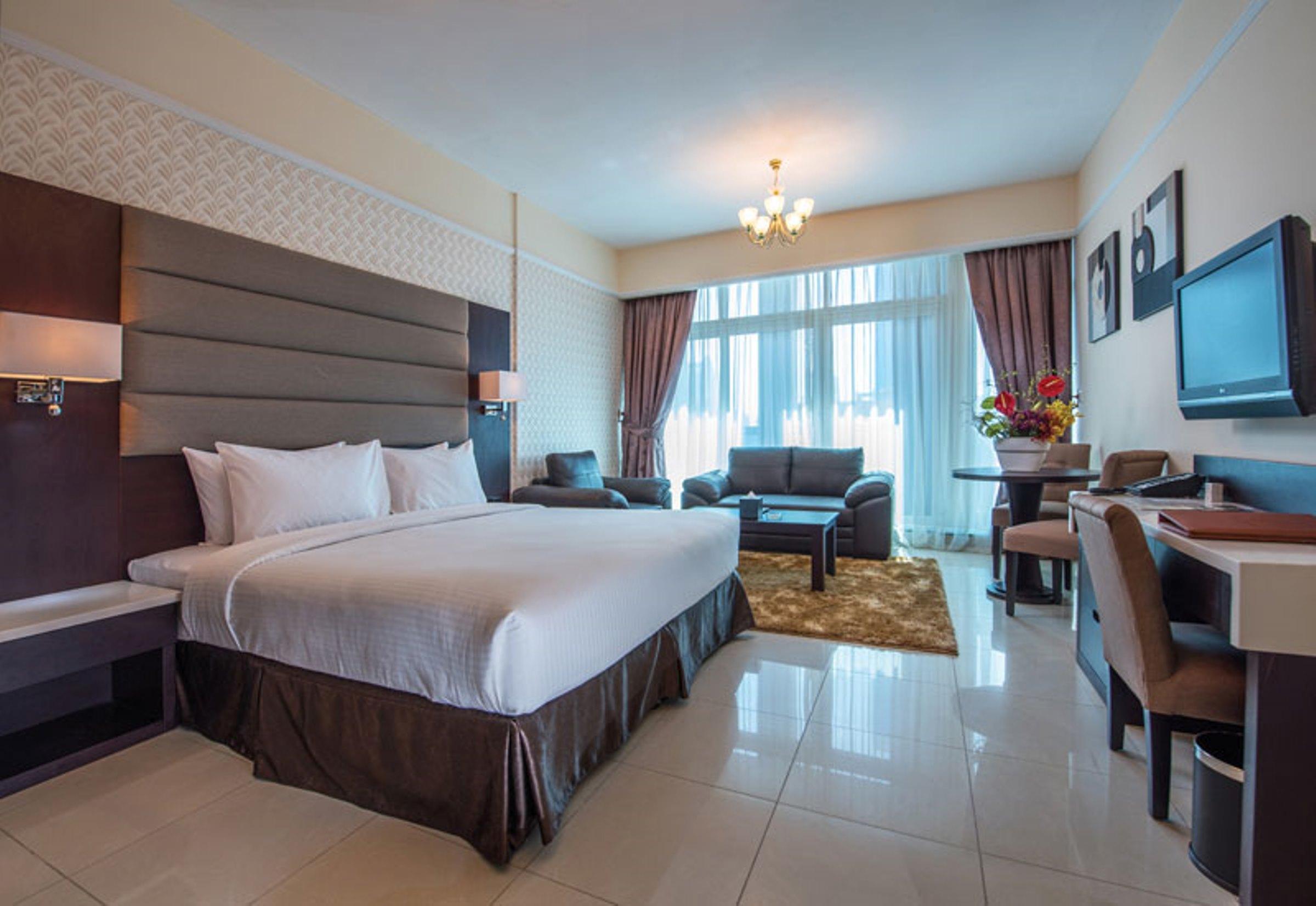 Emirates Grand Apartahotel 3*