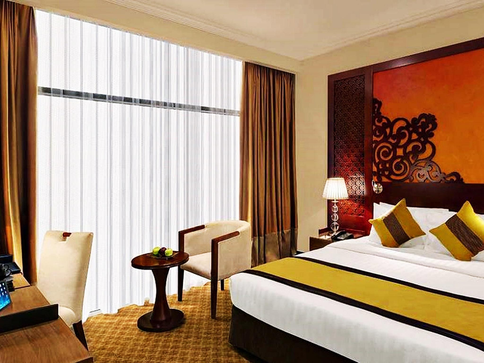 Hotel Landmark Premier 4*