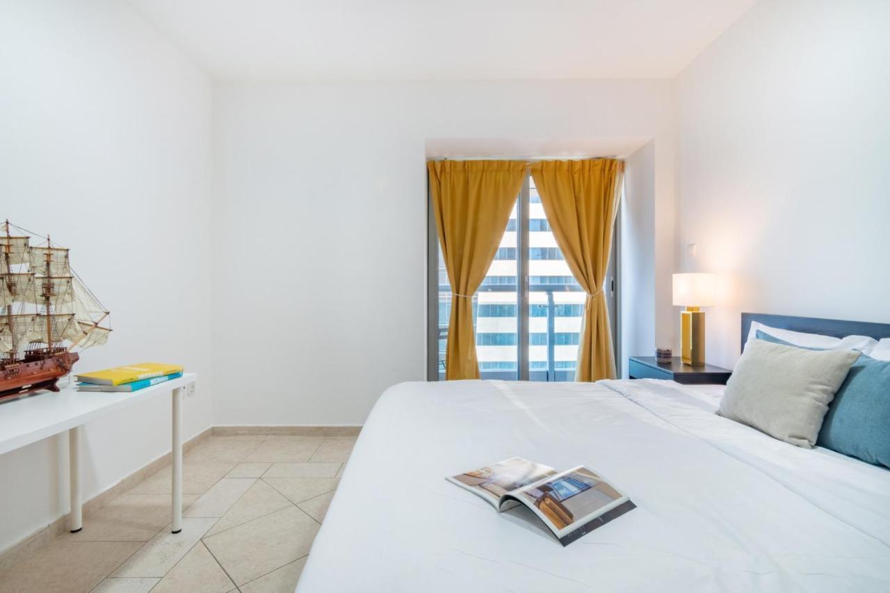Baytik - Modern 3 Bedroom In Princess Tower, Marina * Dubaï