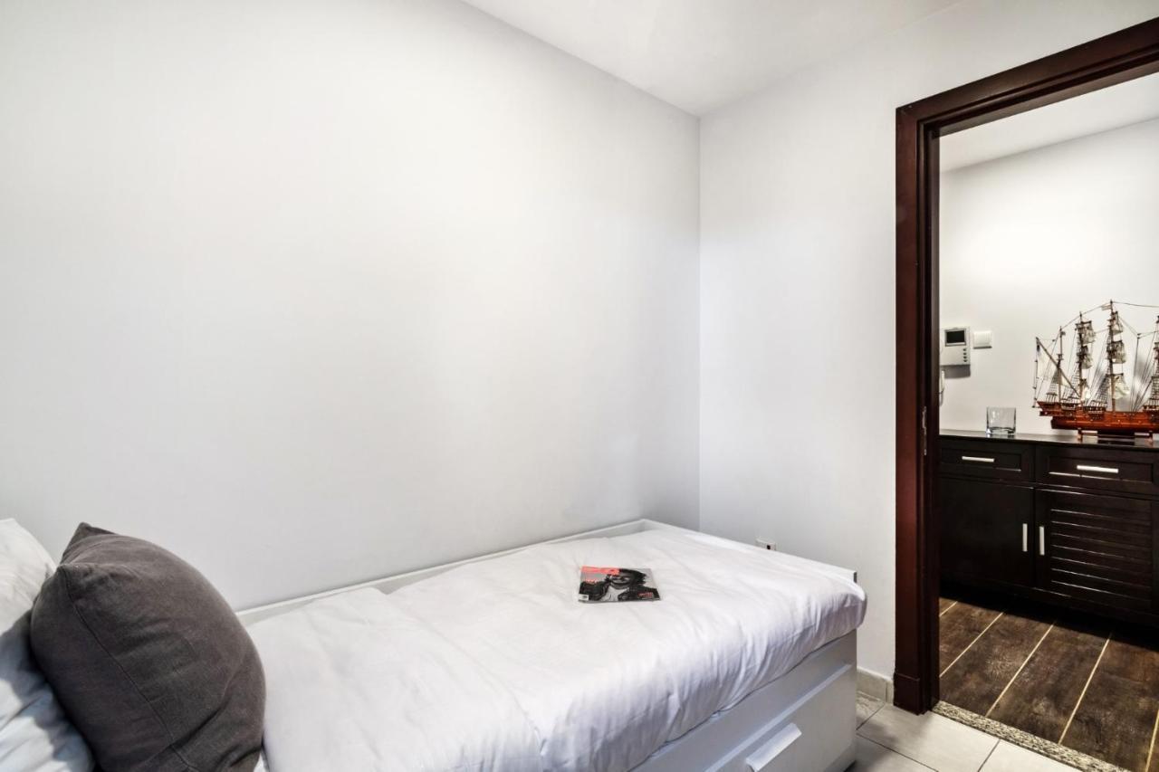 Baytik - Modern 3 Bedroom In Princess Tower, Marina Appartement