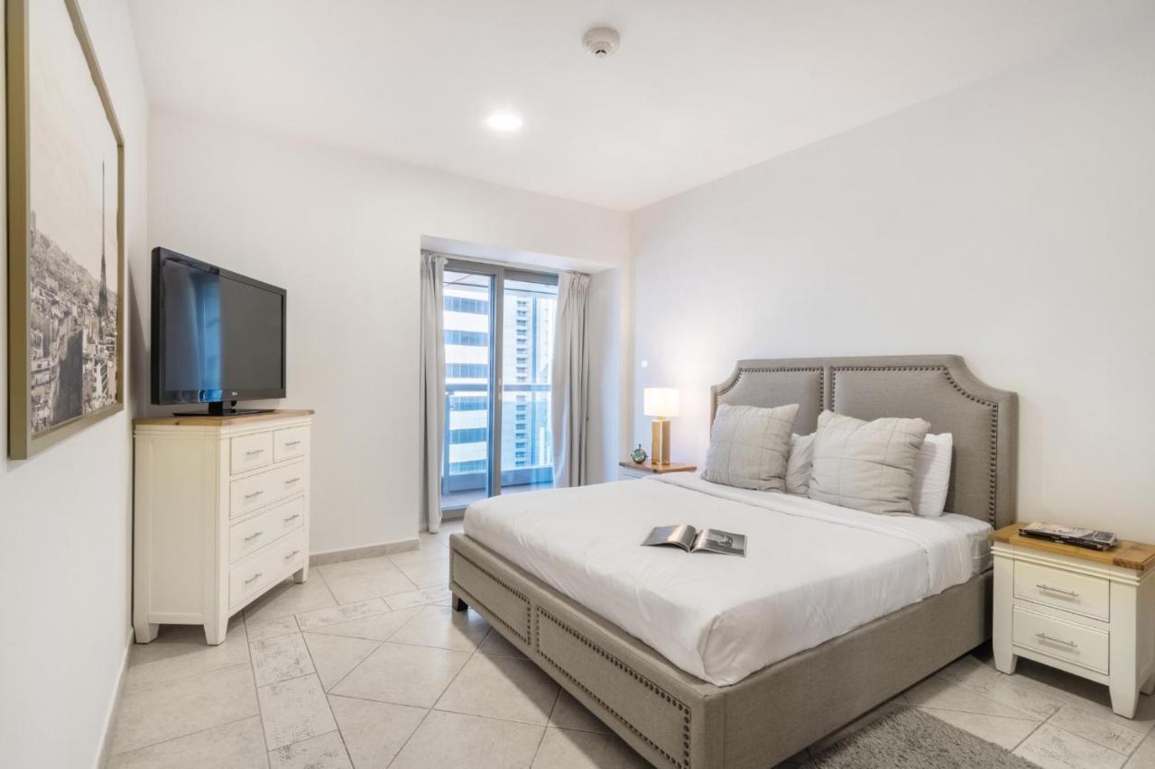 Appartement Baytik - Modern 3 Bedroom In Princess Tower, Marina *