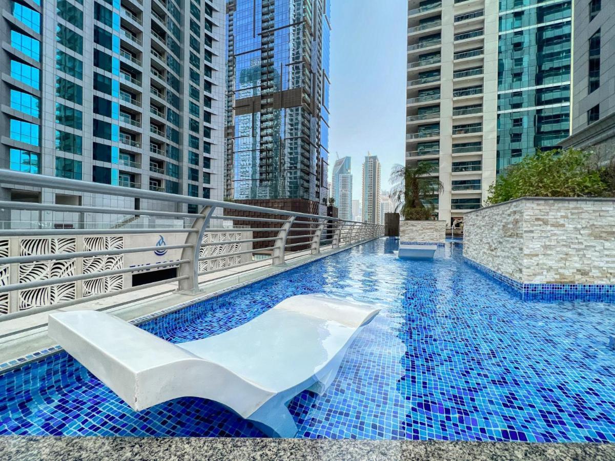 Baytik - Modern 3 Bedroom In Princess Tower, Marina *