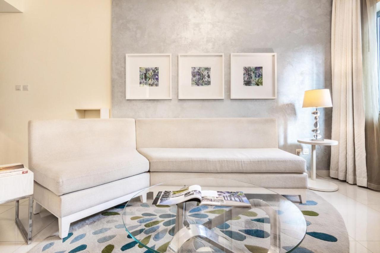 Appartement Baytik - Amazing 1 Bedroom Damac Mall Street, Downtown *