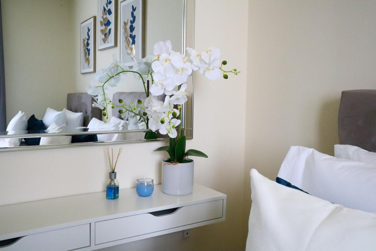 Appartement Higuests - Charming With Private Balcony Near Mall