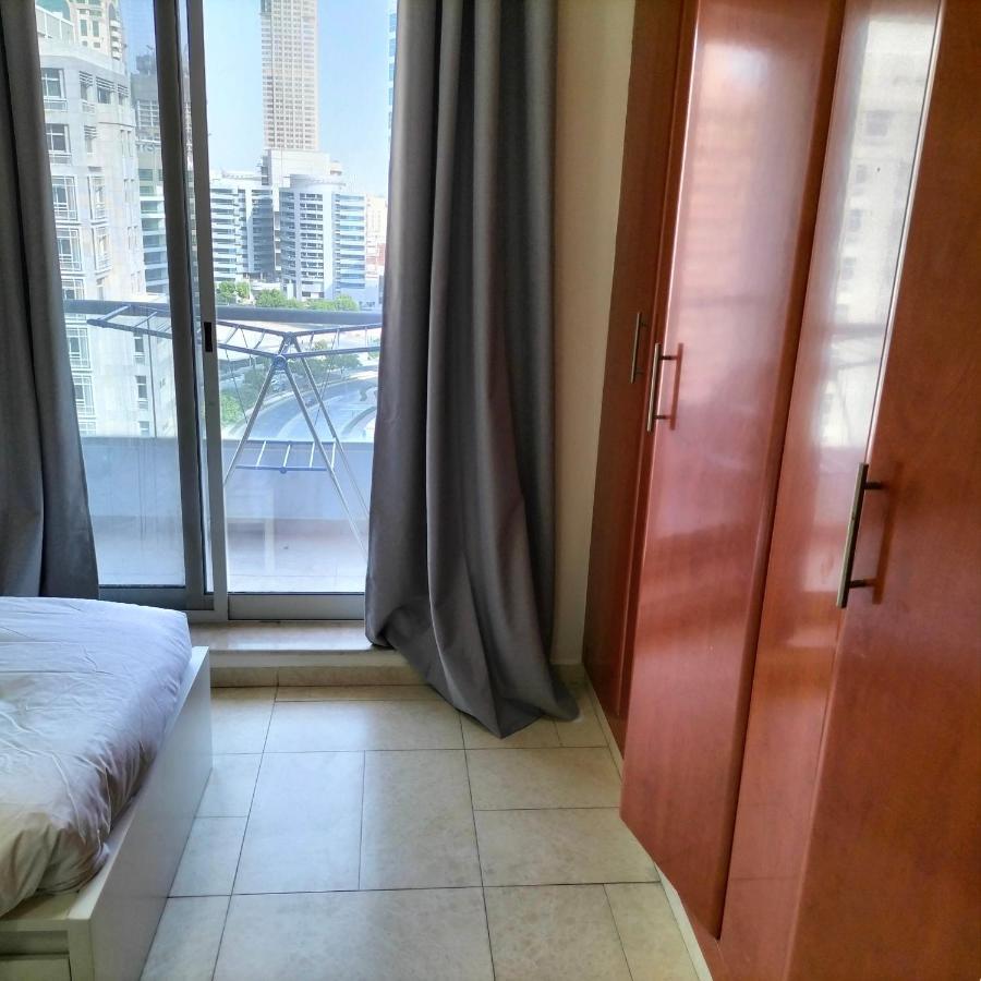 Amazing 2 Bed In Tecom 6 Pax Apartamento Dubái