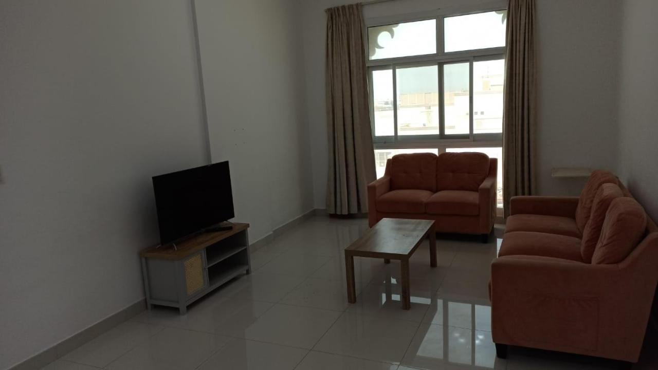 Comfortable And For Rent In Apartment *